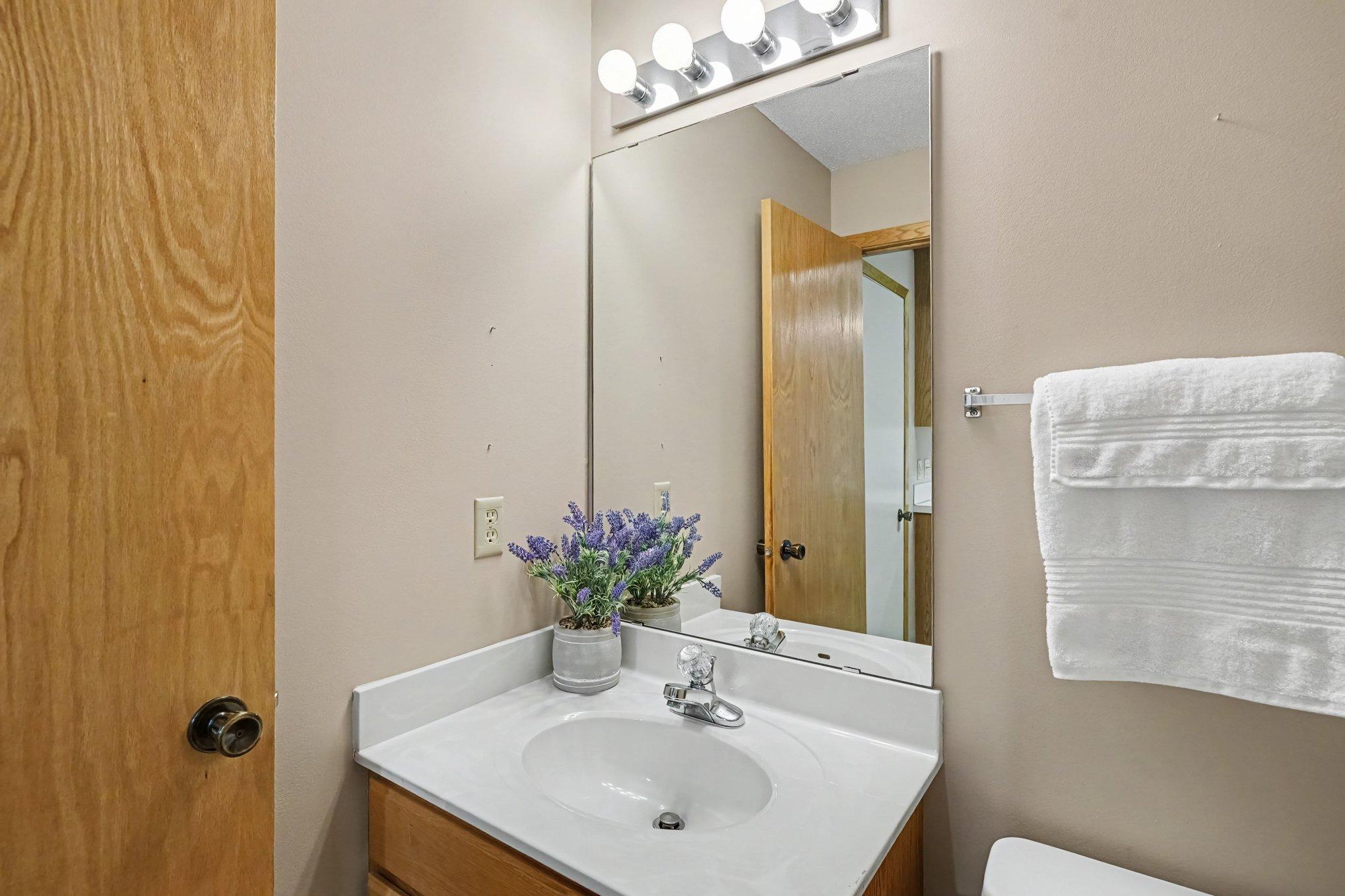 View of Residential at 15345 Greenhaven Lane #103, Burnsville MN 55306, Burnsville (12 of 21) - Mike Wilen | Minnesota Team Real Estate