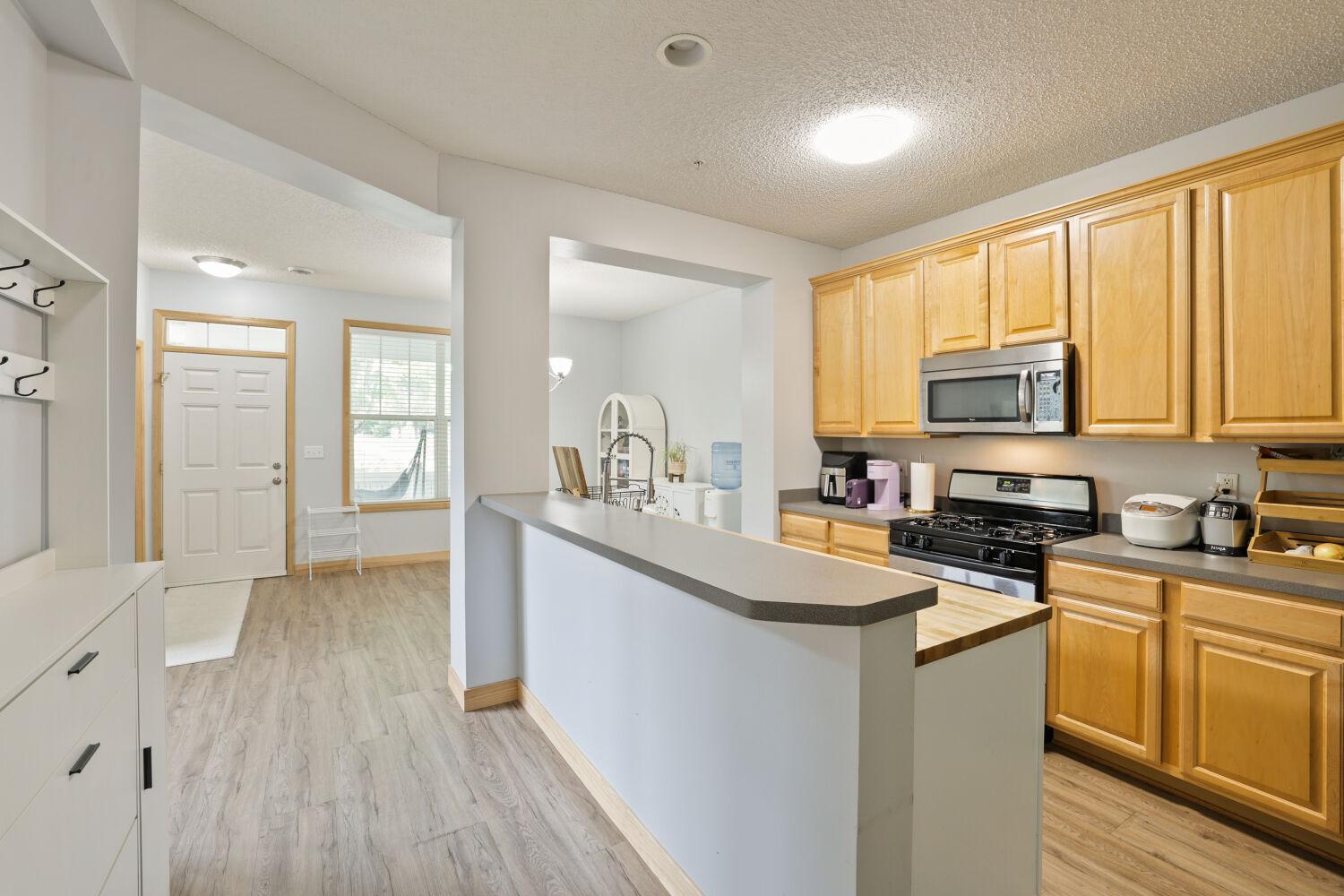 View of Residential at 3033 Chamberlain Street #4, Maplewood MN 55109, Maplewood (16 of 31) - Mike Wilen | Minnesota Team Real Estate