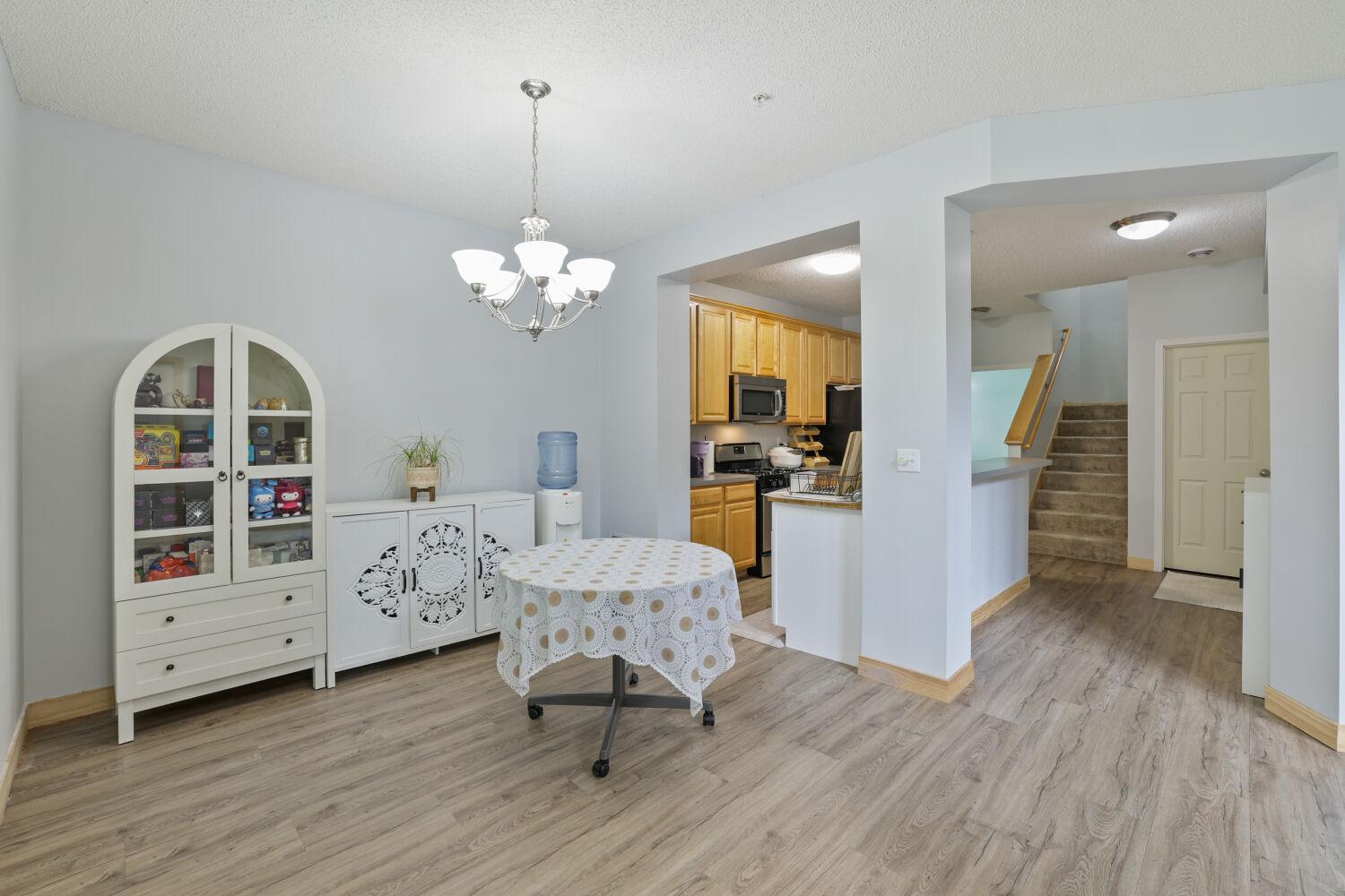View of Residential at 3033 Chamberlain Street #4, Maplewood MN 55109, Maplewood (9 of 31) - Mike Wilen | Minnesota Team Real Estate