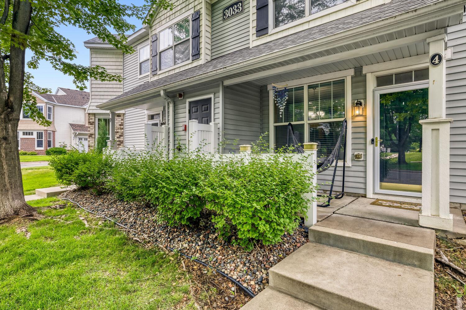 View of Residential at 3033 Chamberlain Street #4, Maplewood MN 55109, Maplewood (3 of 31) - Mike Wilen | Minnesota Team Real Estate