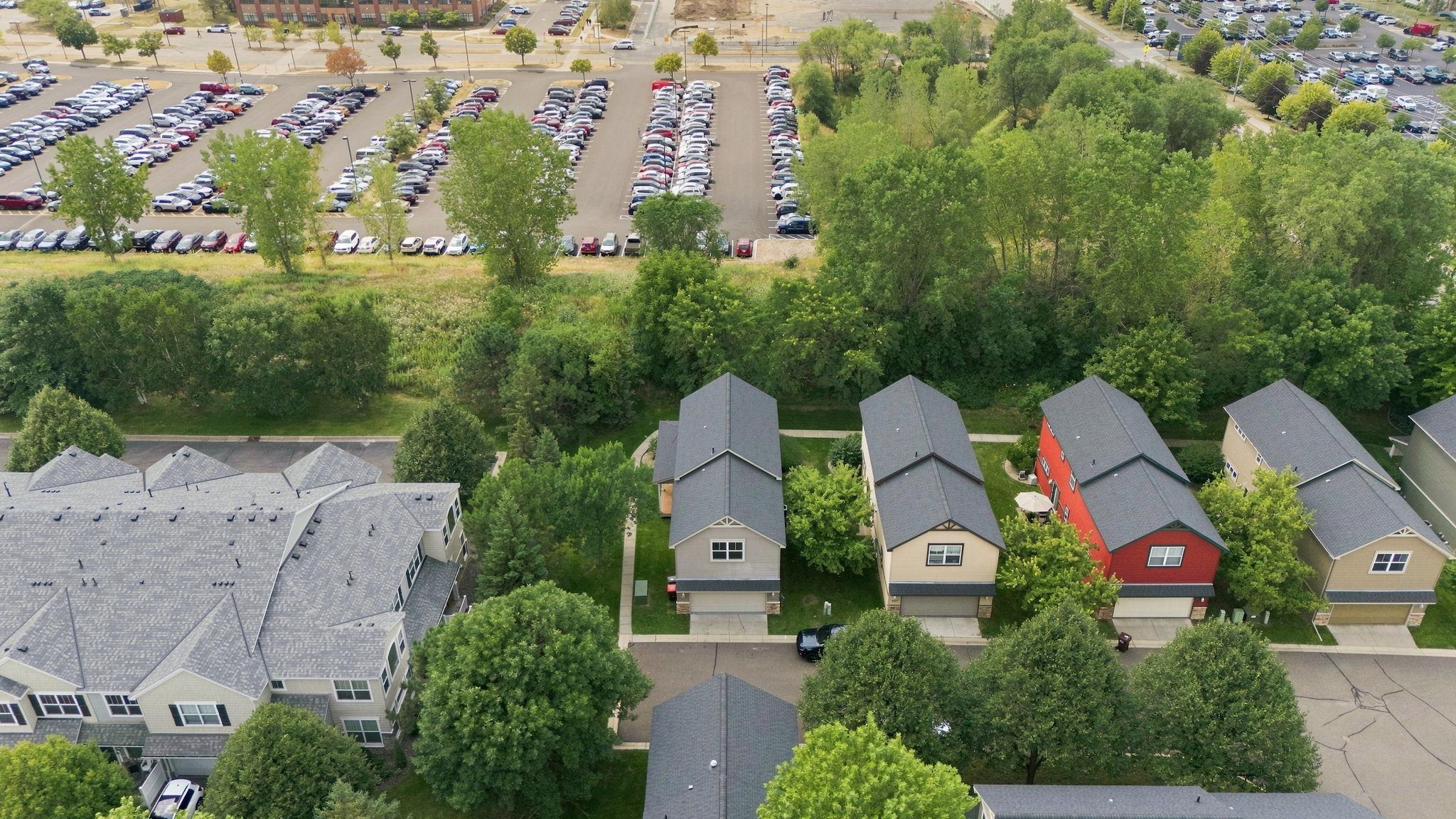 View of Residential at 3012 Cottage Lane, Maplewood MN 55109, Maplewood (46 of 53) - Mike Wilen | Minnesota Team Real Estate