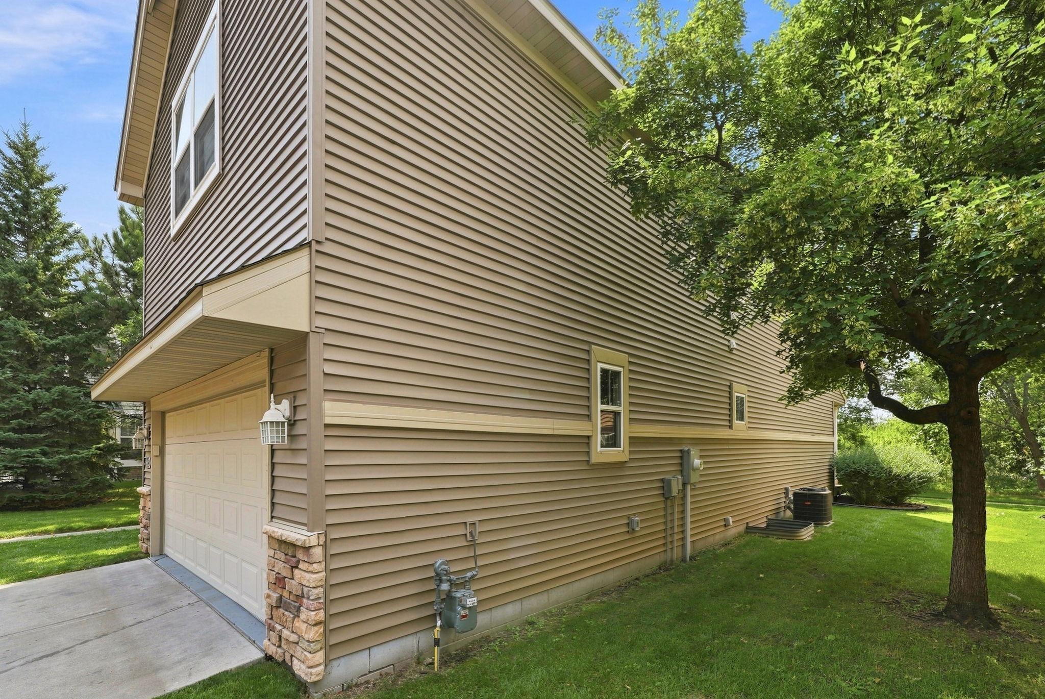 View of Residential at 3012 Cottage Lane, Maplewood MN 55109, Maplewood (44 of 53) - Mike Wilen | Minnesota Team Real Estate