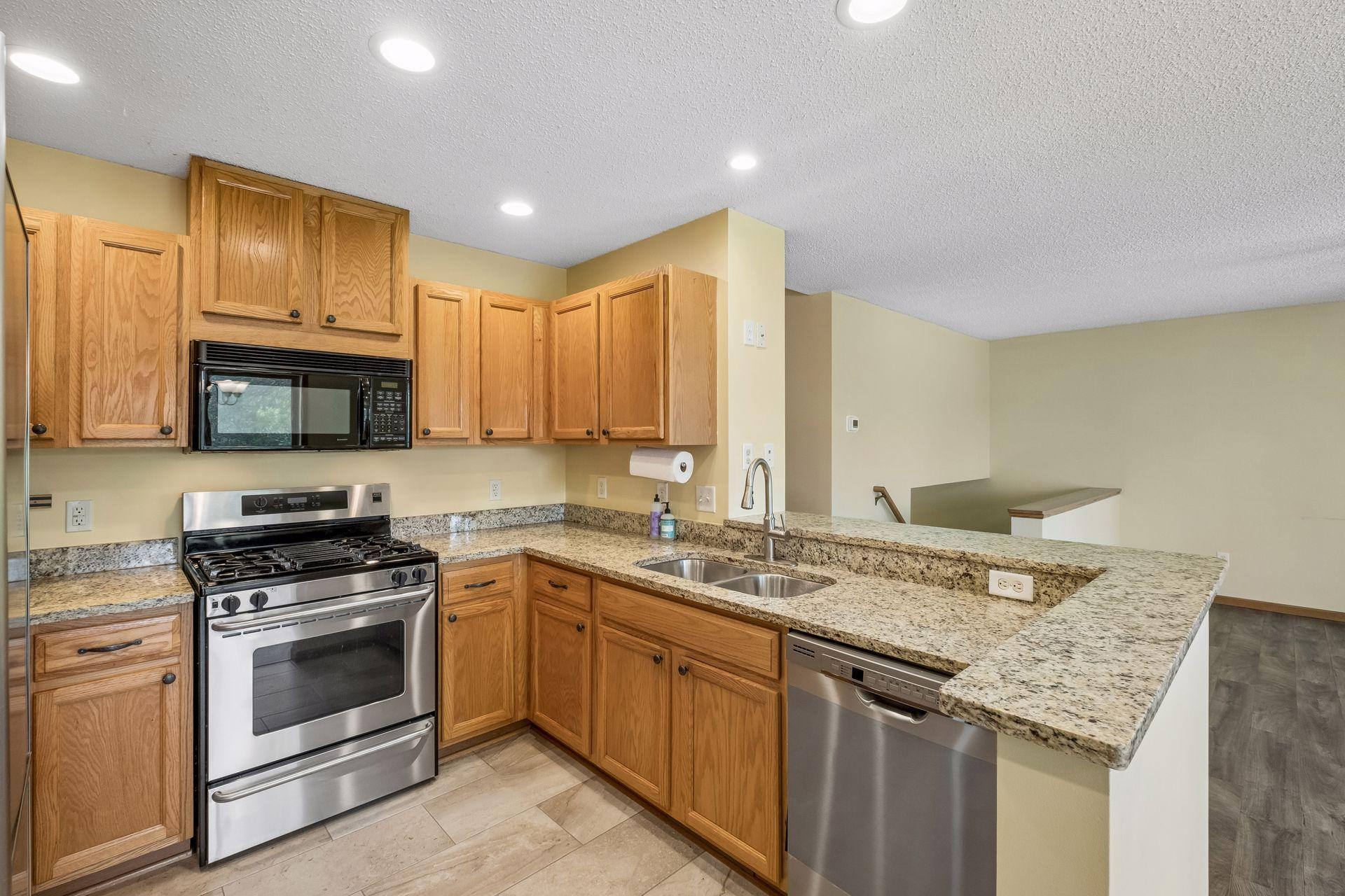 View of Residential at 6429 157th Street, Apple Valley MN 55124, Apple Valley (6 of 23) - Mike Wilen | Minnesota Team Real Estate