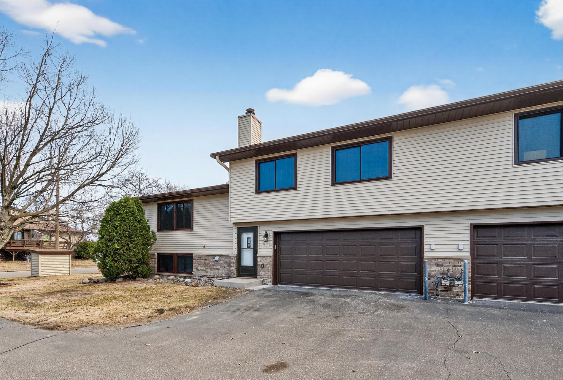 View of Residential at 5127 84th Court, Brooklyn Park MN 55443, Brooklyn Park (2 of 34) - Mike Wilen | Minnesota Team Real Estate