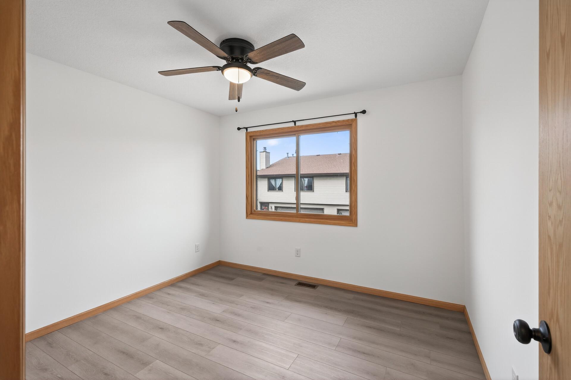 View of Residential at 5127 84th Court, Brooklyn Park MN 55443, Brooklyn Park (19 of 34) - Mike Wilen | Minnesota Team Real Estate