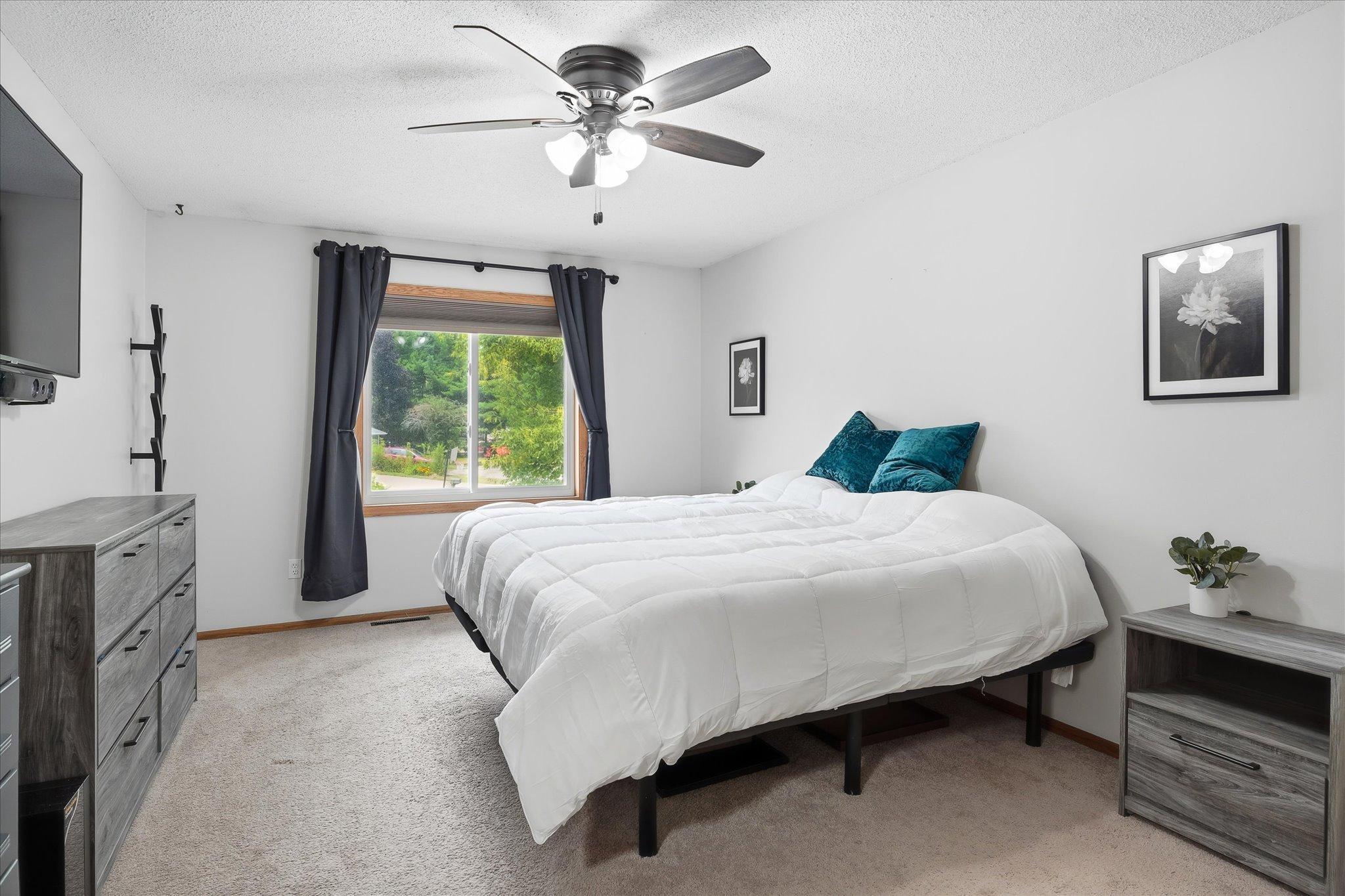 View of Residential at 1930 55th Street Court, Inver Grove Heights MN 55077, Inver Grove Heights (11 of 21) - Mike Wilen | Minnesota Team Real Estate