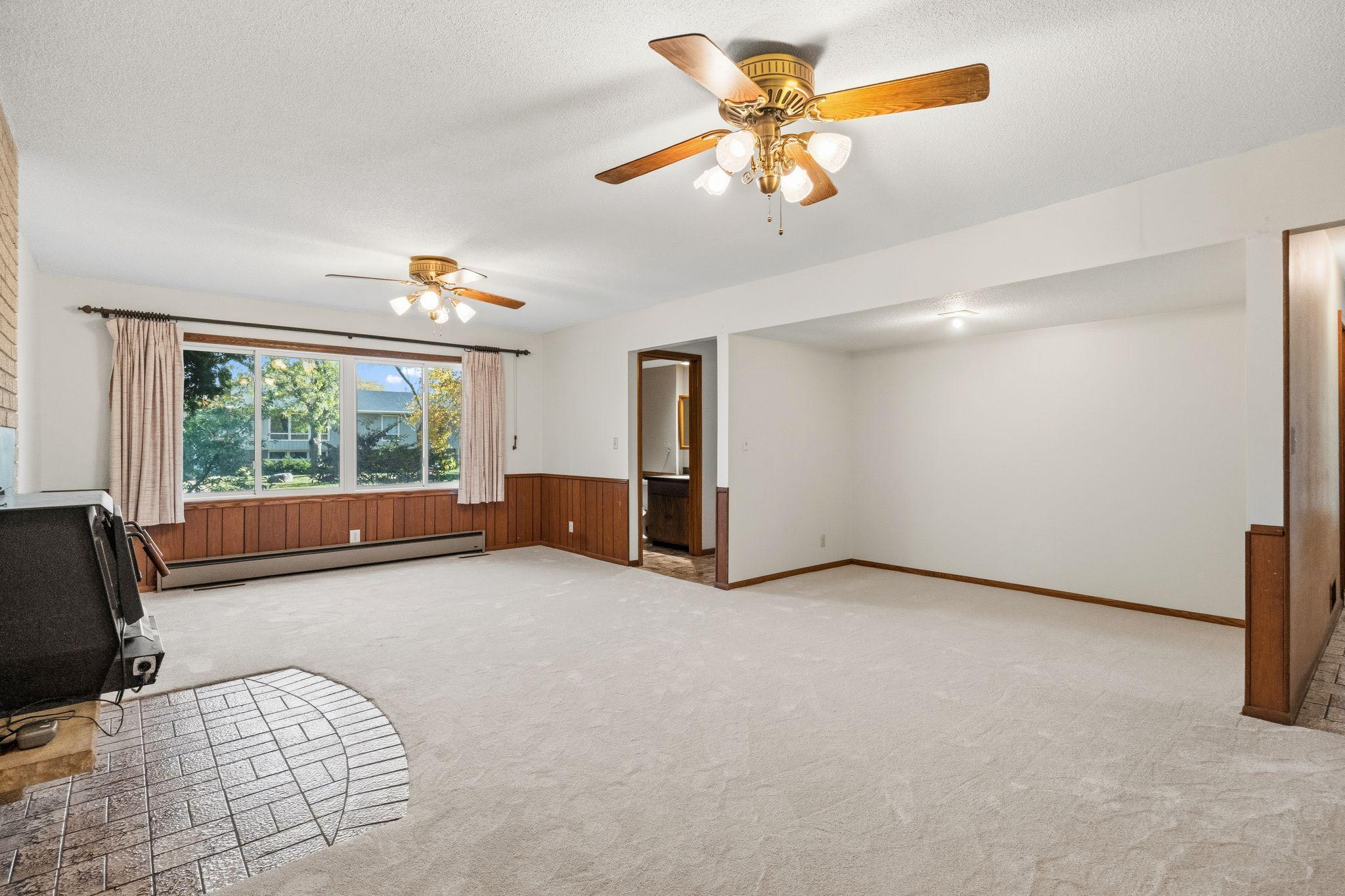 View of Residential at 9908 Oxborough Road, Bloomington MN 55437, Bloomington (31 of 57) - Mike Wilen | Minnesota Team Real Estate