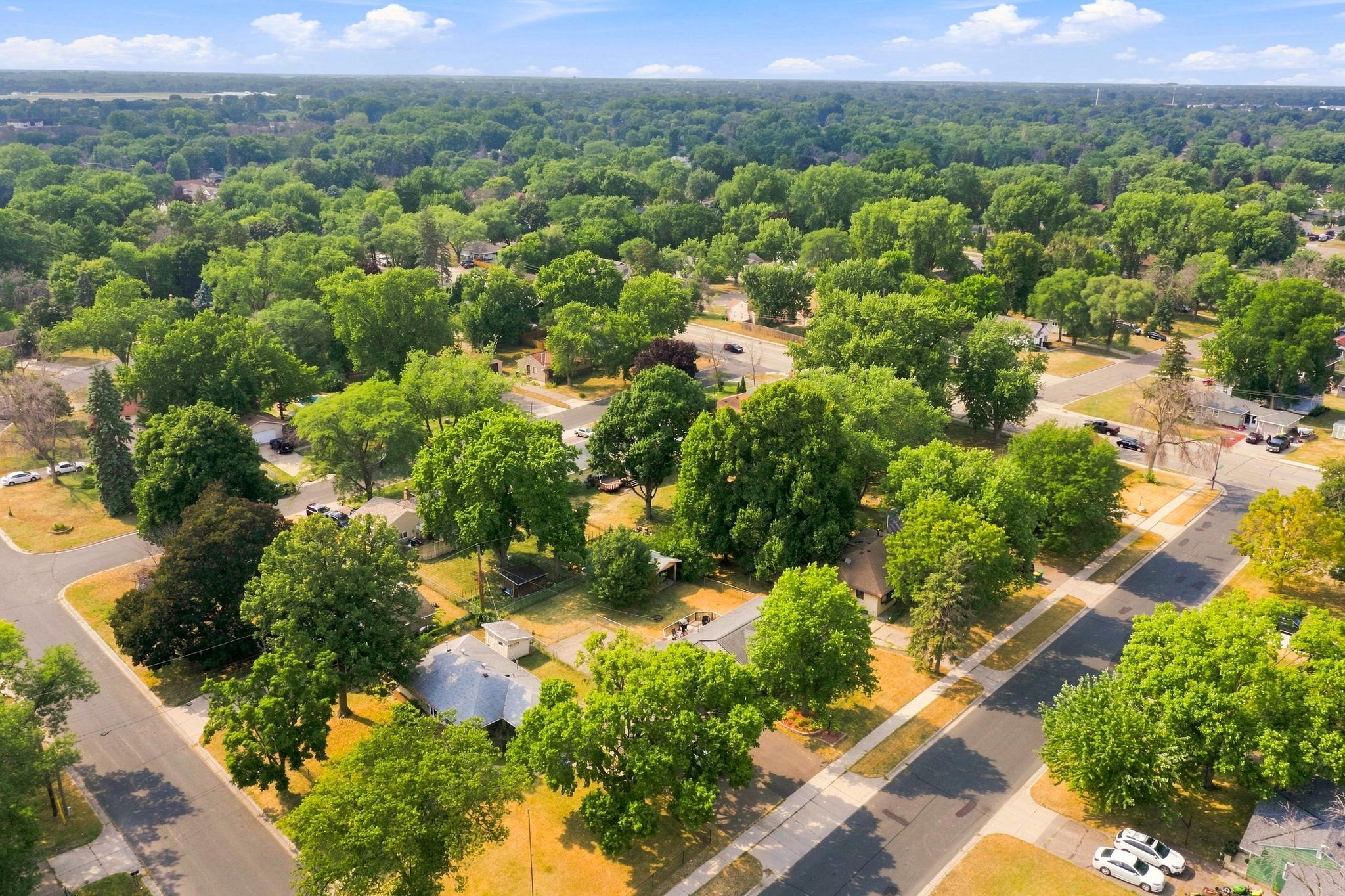 View of Residential at 5719 Northport Drive, Brooklyn Center MN 55429, Brooklyn Center (39 of 40) - Mike Wilen | Minnesota Team Real Estate