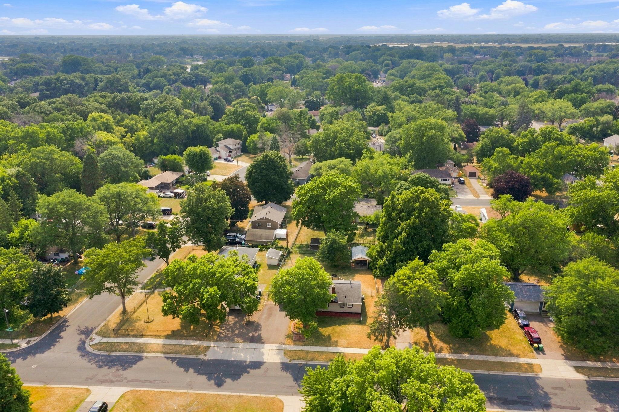 View of Residential at 5719 Northport Drive, Brooklyn Center MN 55429, Brooklyn Center (38 of 40) - Mike Wilen | Minnesota Team Real Estate