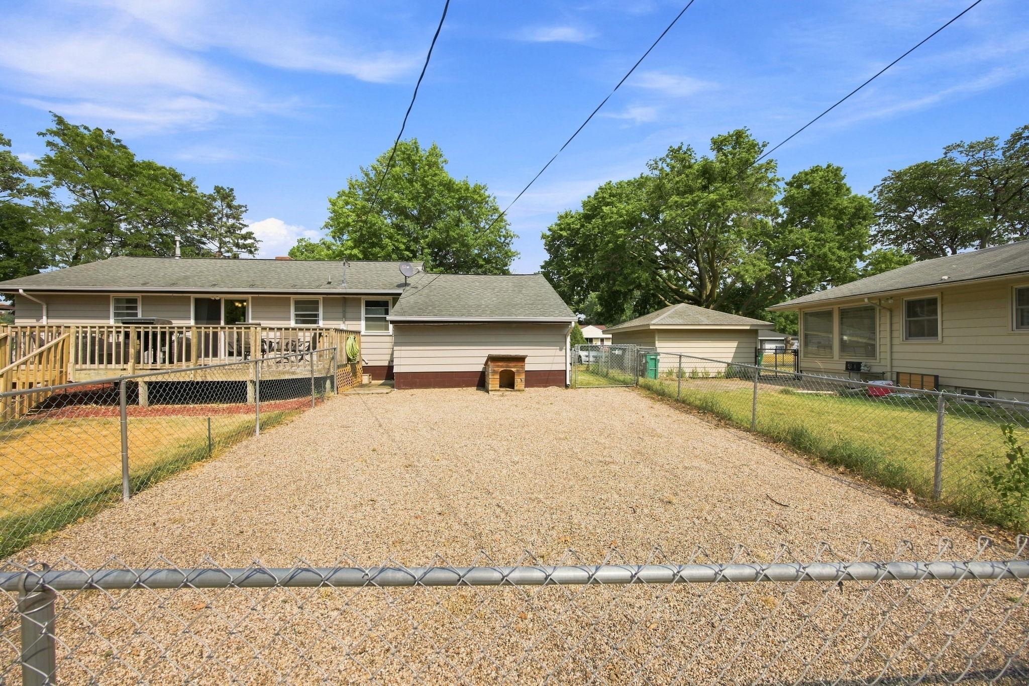 View of Residential at 5719 Northport Drive, Brooklyn Center MN 55429, Brooklyn Center (34 of 40) - Mike Wilen | Minnesota Team Real Estate