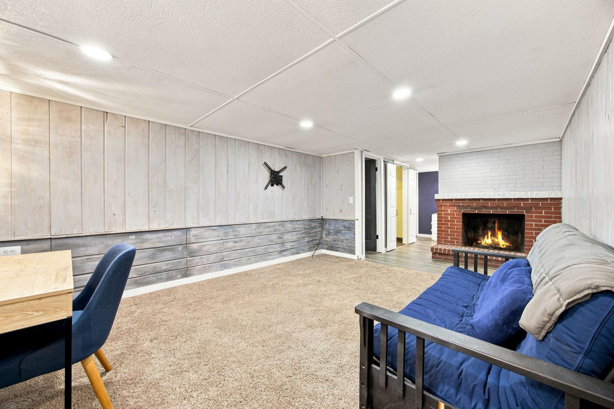 View of Residential at 5719 Northport Drive, Brooklyn Center MN 55429, Brooklyn Center (21 of 40) - Mike Wilen | Minnesota Team Real Estate