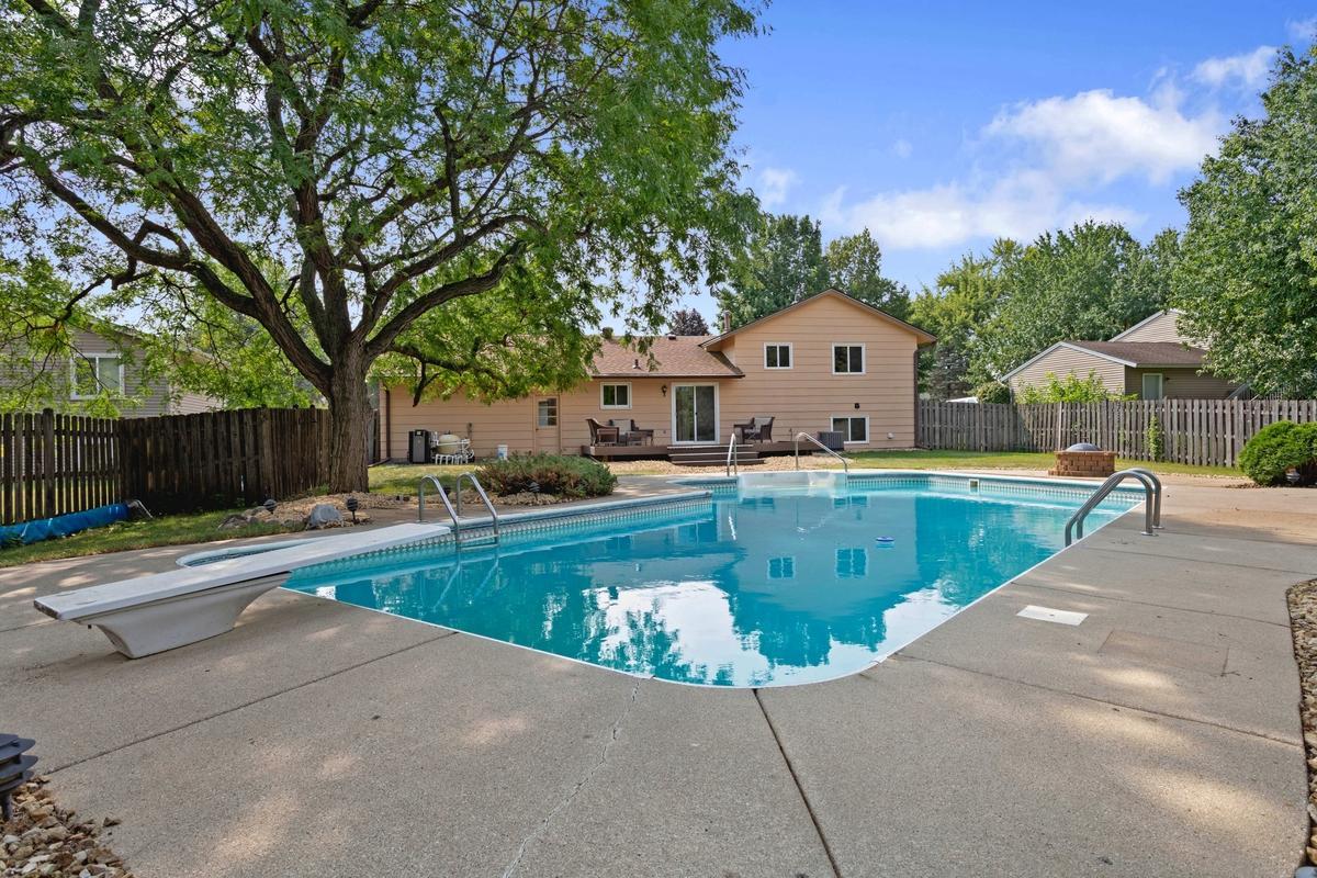 View of Residential at 3819 Lodestone Lane, Eagan MN 55122, Eagan - Mike Wilen | Minnesota Team Real Estate