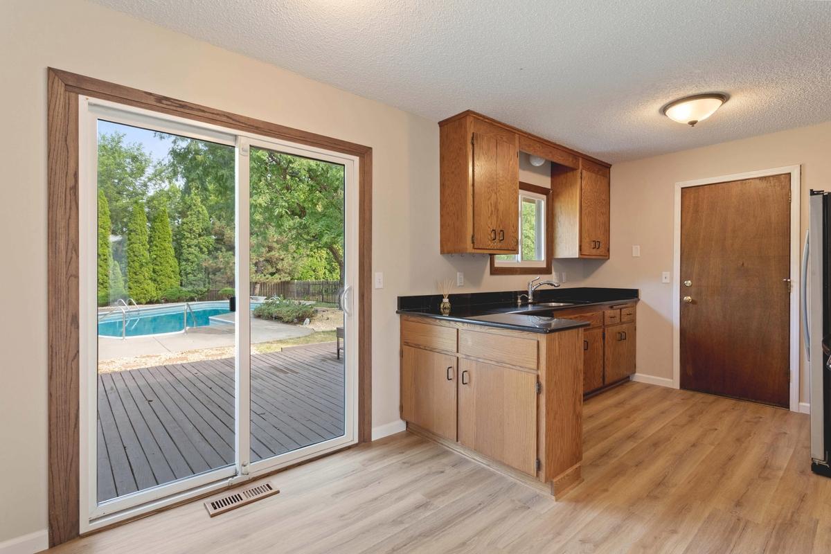 View of Residential at 3819 Lodestone Lane, Eagan MN 55122, Eagan (3 of 18) - Mike Wilen | Minnesota Team Real Estate