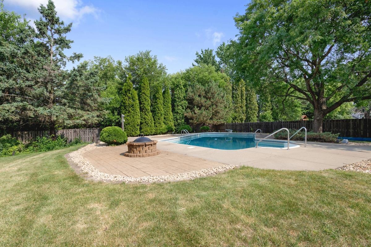 View of Residential at 3819 Lodestone Lane, Eagan MN 55122, Eagan (18 of 18) - Mike Wilen | Minnesota Team Real Estate