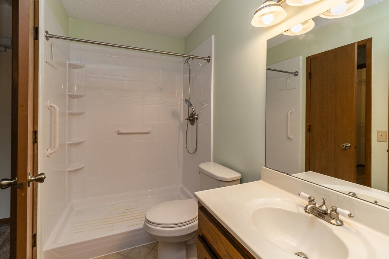 View of Residential at 16211 Flagstaff Court, Lakeville MN 55068, Lakeville (13 of 23) - Mike Wilen | Minnesota Team Real Estate