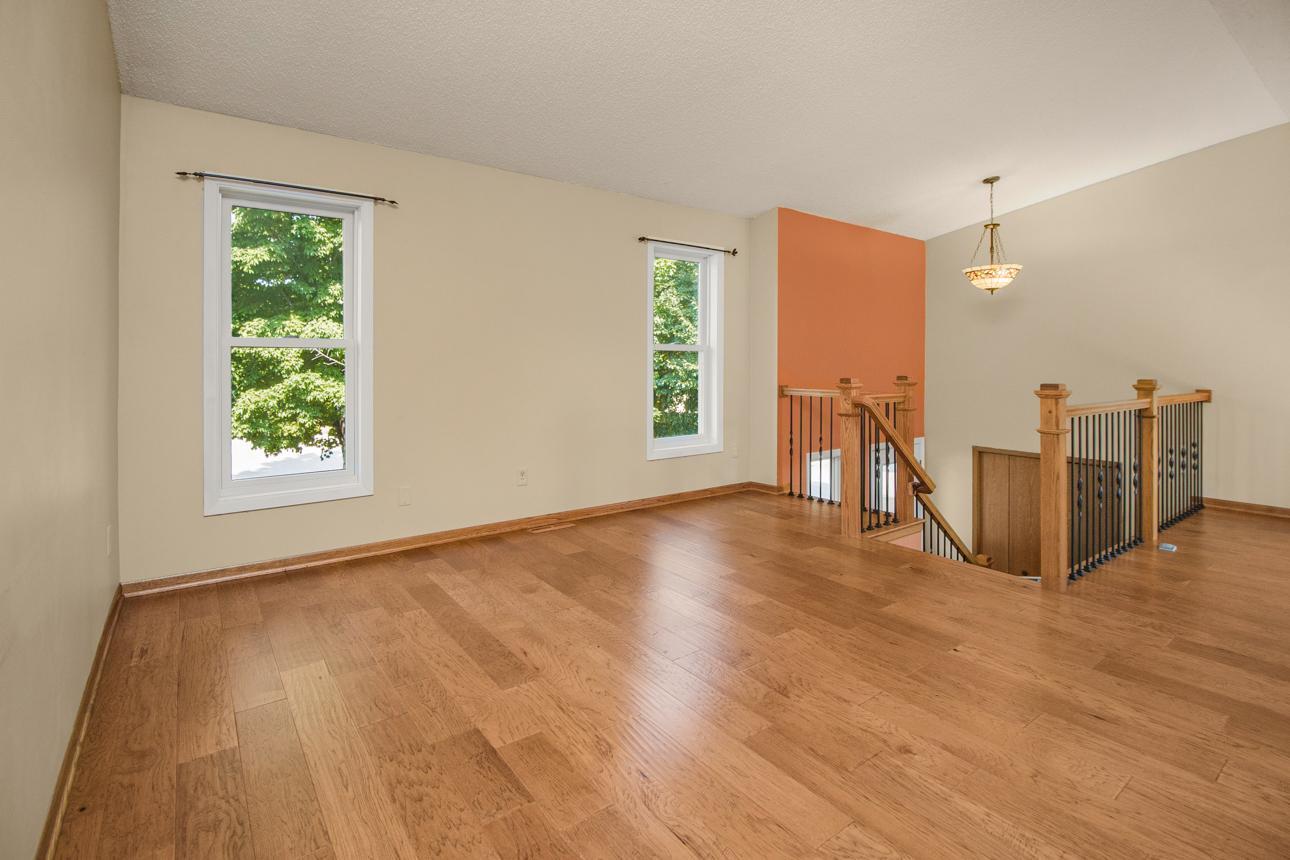 View of Residential at 16211 Flagstaff Court, Lakeville MN 55068, Lakeville (4 of 23) - Mike Wilen | Minnesota Team Real Estate