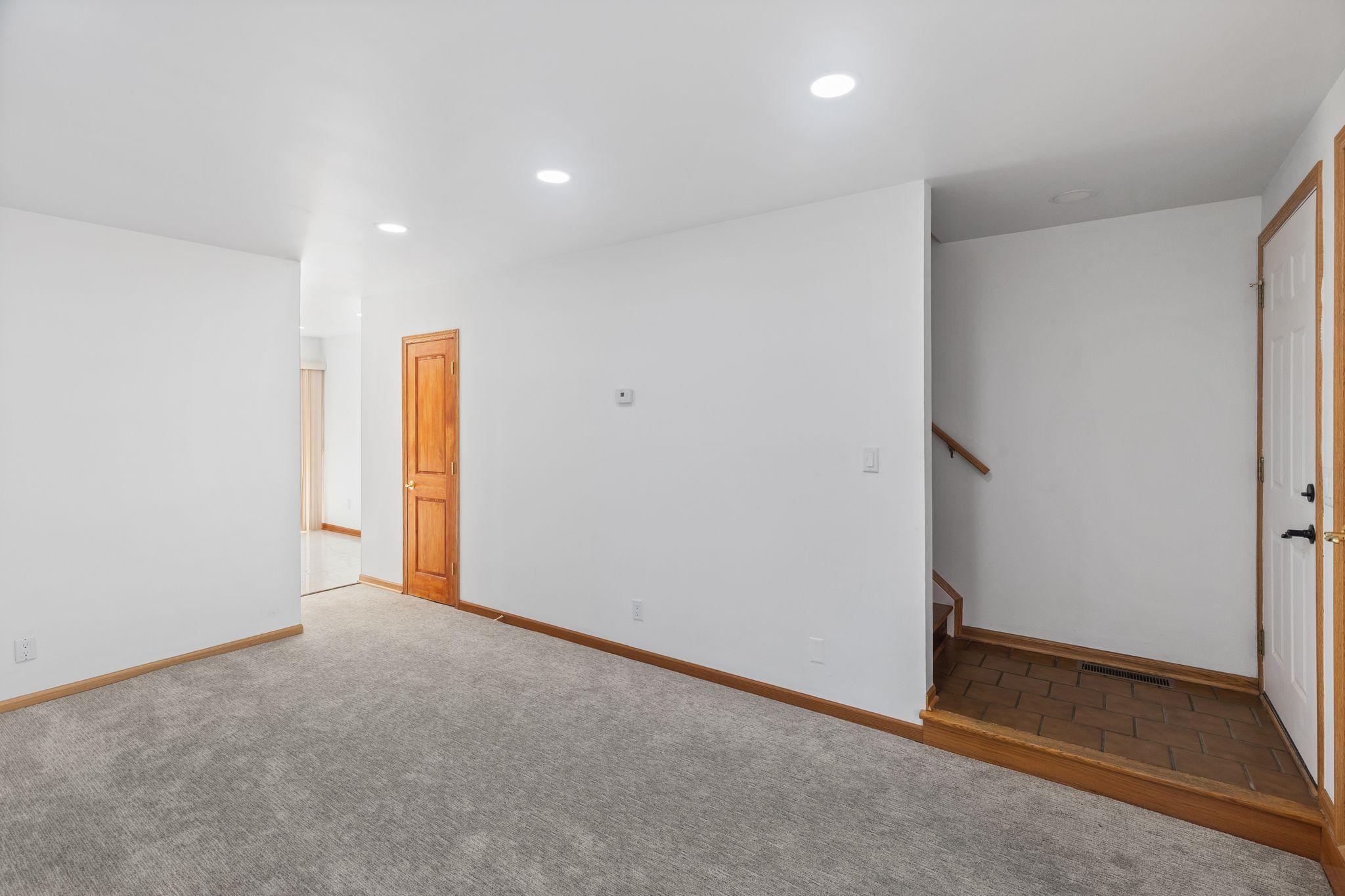 View of Residential at 6301 Barrie Road, Edina MN 55435, Edina (15 of 32) - Mike Wilen | Minnesota Team Real Estate