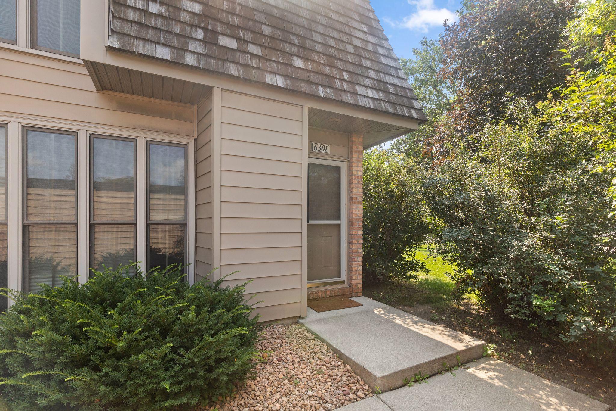 View of Residential at 6301 Barrie Road, Edina MN 55435, Edina (10 of 32) - Mike Wilen | Minnesota Team Real Estate