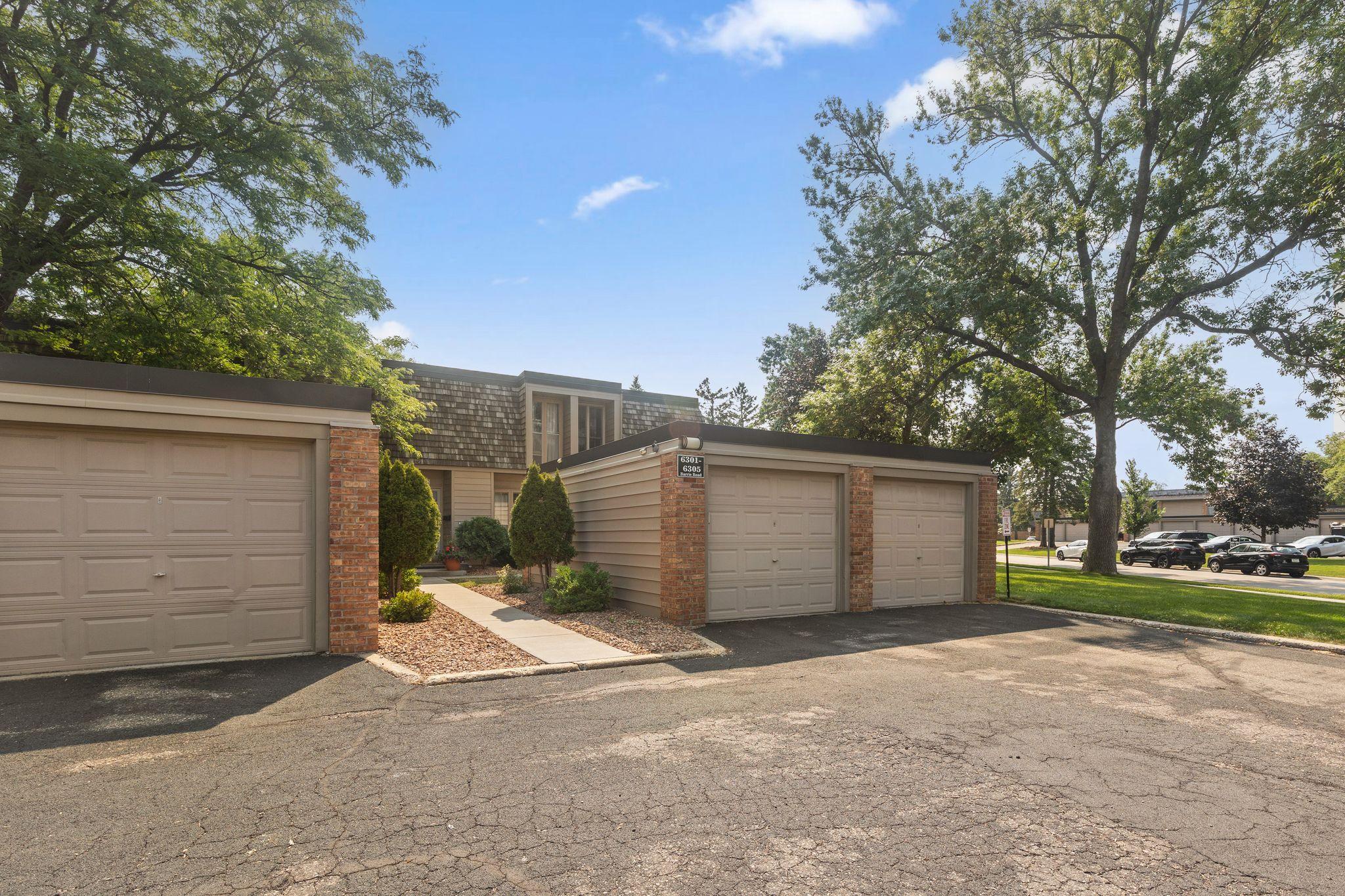 View of Residential at 6301 Barrie Road, Edina MN 55435, Edina (2 of 32) - Mike Wilen | Minnesota Team Real Estate