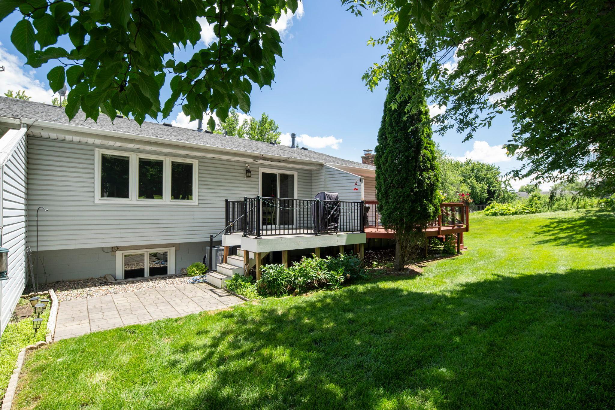 View of Residential at 6140 Creek View Trail, Minnetonka MN 55345, Minnetonka (35 of 37) - Mike Wilen | Minnesota Team Real Estate