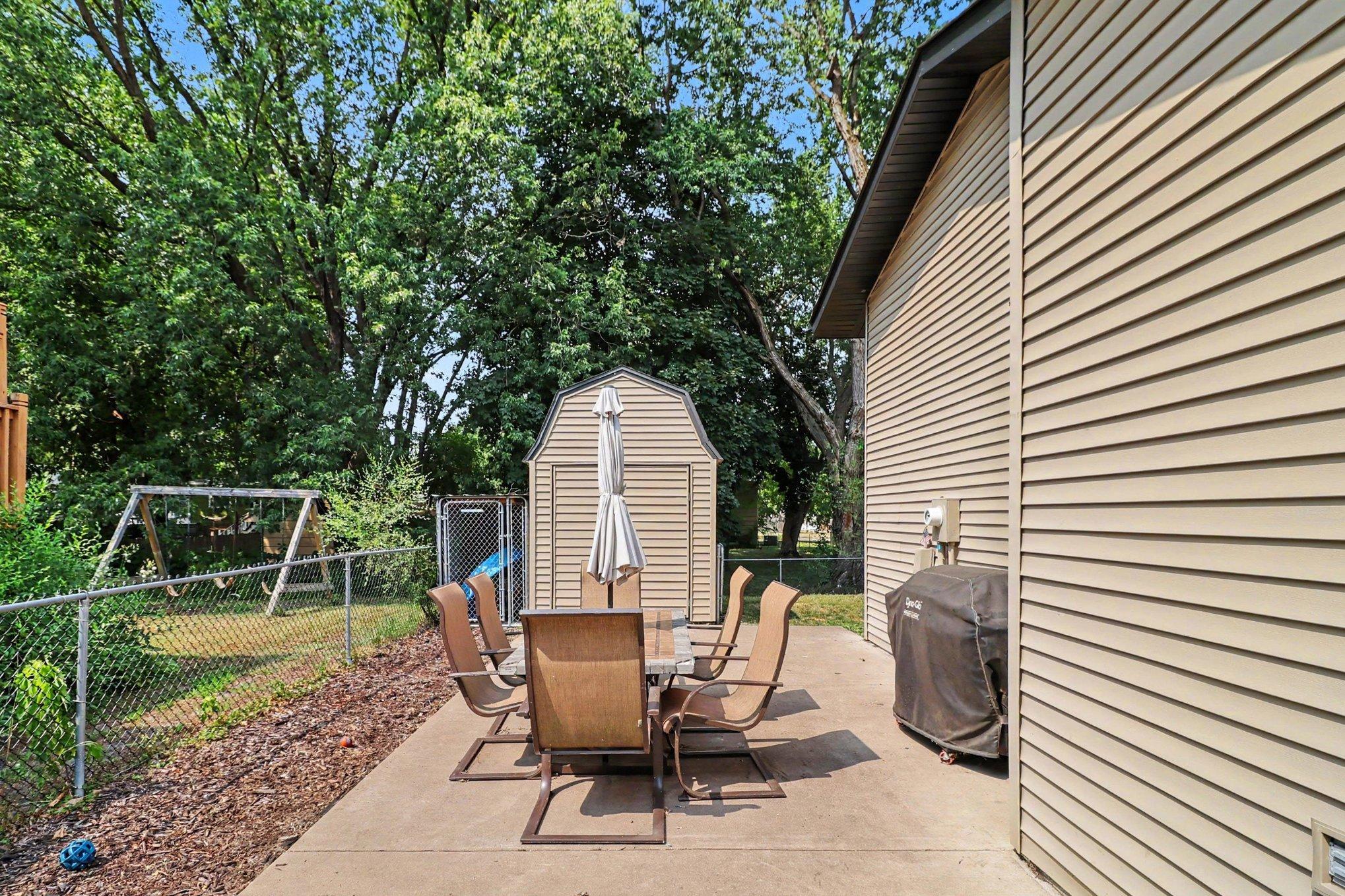 View of Residential at 2000 75th Avenue, Brooklyn Park MN 55444, Brooklyn Park (21 of 28) - Mike Wilen | Minnesota Team Real Estate