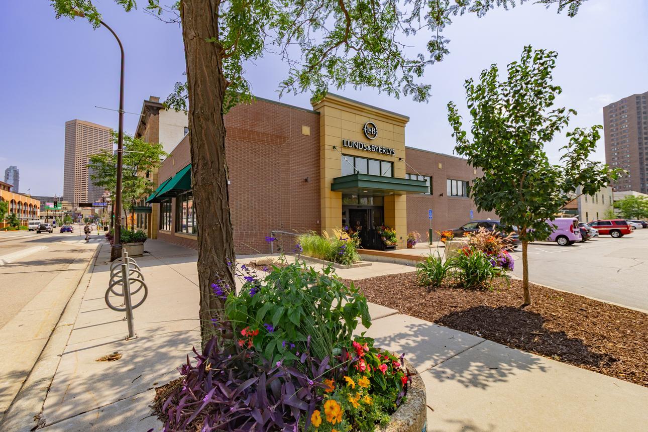View of Residential at 1204 Harmon Place #21, Minneapolis MN 55403, Minneapolis (29 of 32) - Mike Wilen | Minnesota Team Real Estate