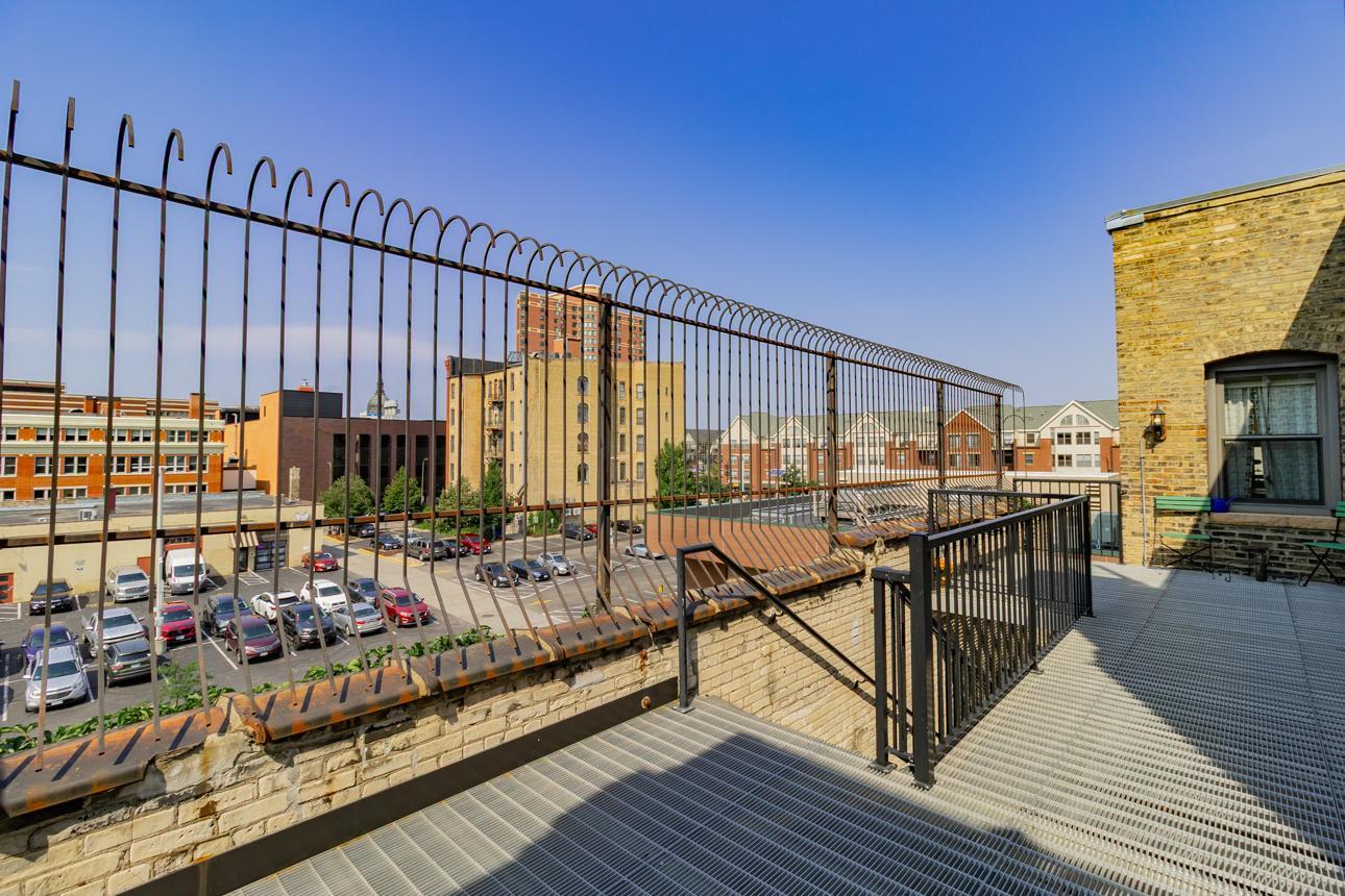 View of Residential at 1204 Harmon Place #21, Minneapolis MN 55403, Minneapolis (27 of 32) - Mike Wilen | Minnesota Team Real Estate