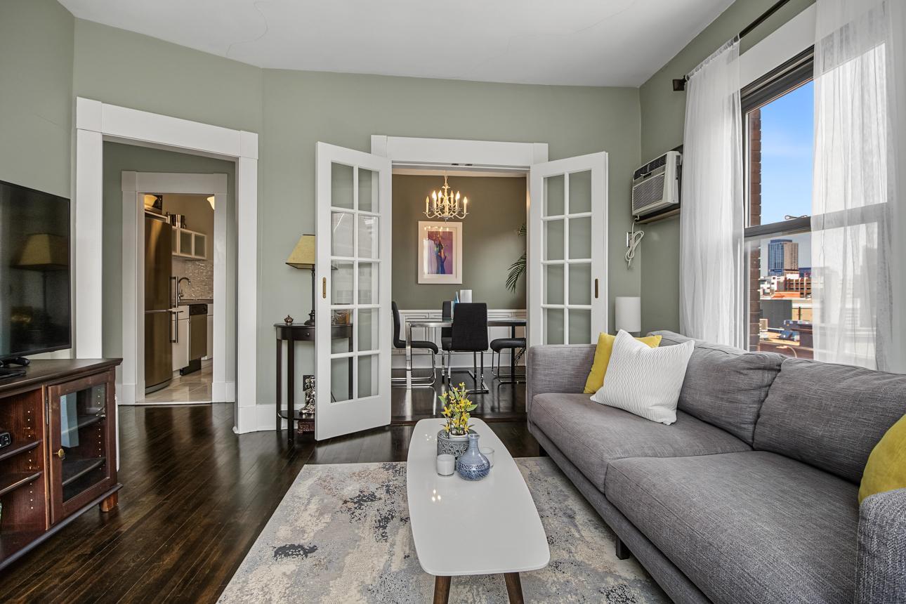 View of Residential at 1204 Harmon Place #21, Minneapolis MN 55403, Minneapolis (18 of 32) - Mike Wilen | Minnesota Team Real Estate