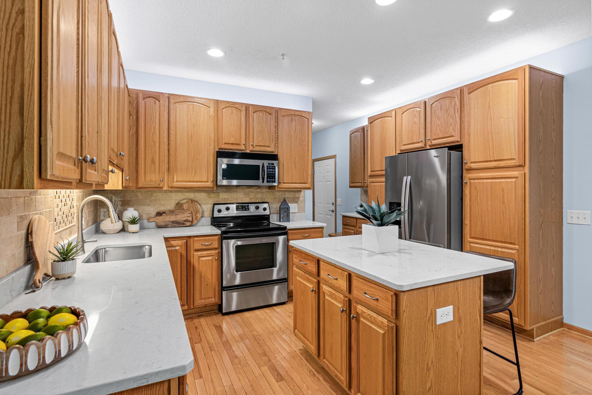View of Residential at 9651 Belmont Lane, Eden Prairie MN 55347, Eden Prairie (10 of 28) - Mike Wilen | Minnesota Team Real Estate