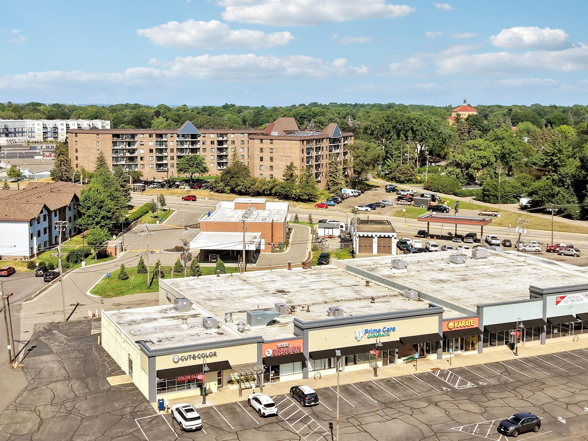 View of Residential at 2601 Kenzie Terrace #412, Saint Anthony MN 55418, Saint Anthony (26 of 29) - Mike Wilen | Minnesota Team Real Estate