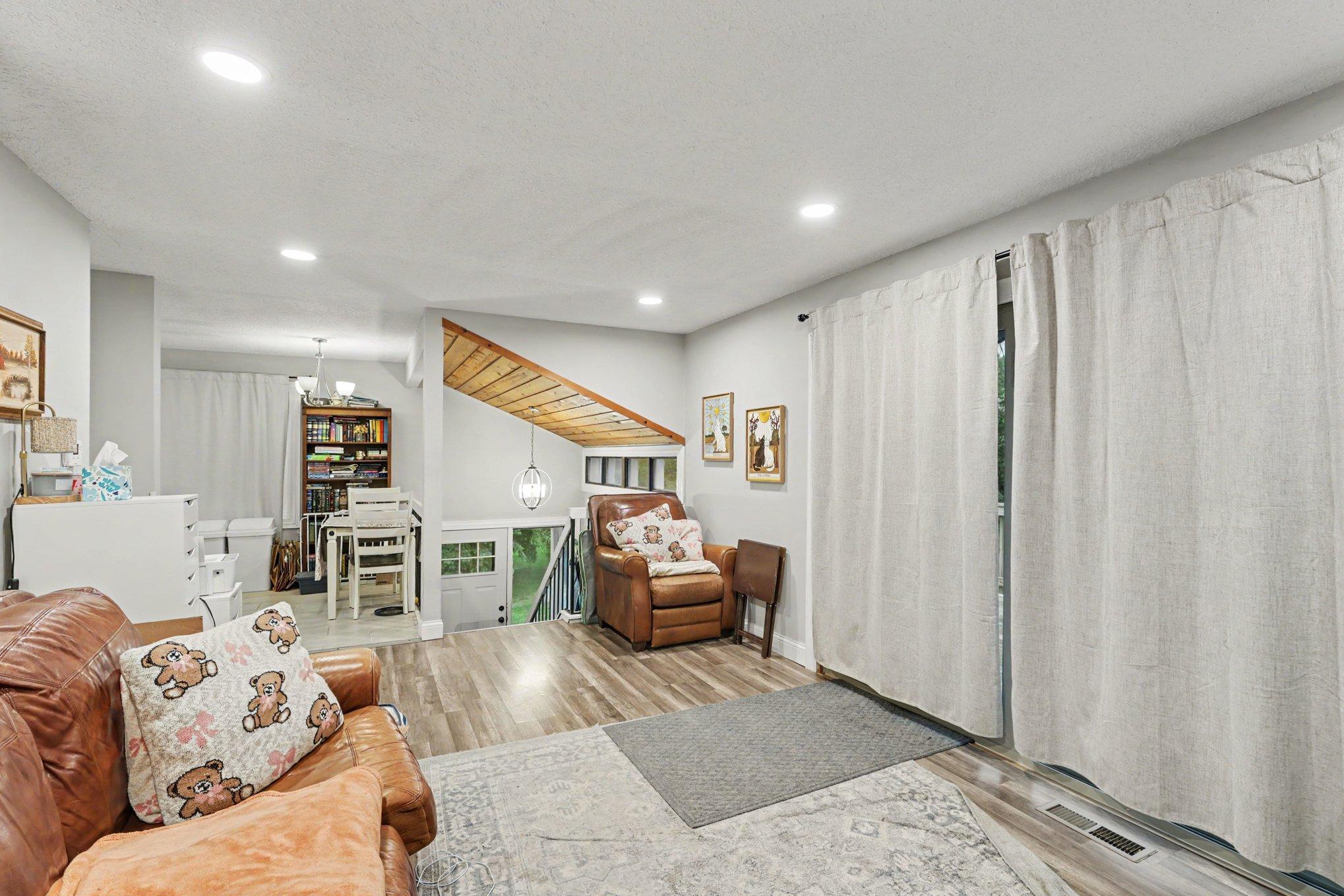 View of Residential at 169 Bordeaux Court, Woodbury MN 55125, Woodbury (10 of 35) - Mike Wilen | Minnesota Team Real Estate