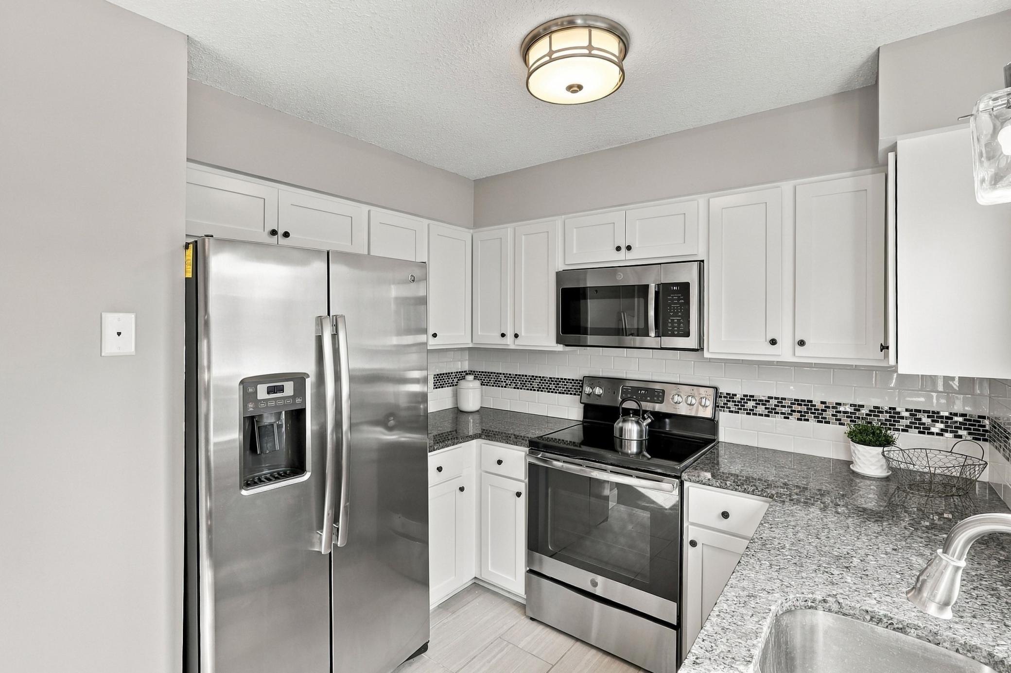 View of Residential at 169 Bordeaux Court, Woodbury MN 55125, Woodbury (12 of 35) - Mike Wilen | Minnesota Team Real Estate
