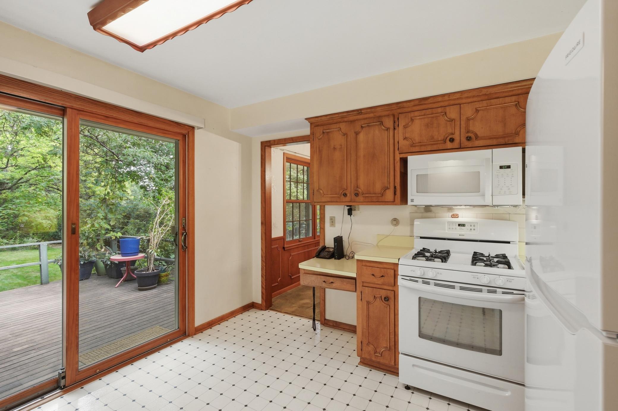 View of Residential at 141 Oakwood Drive, New Brighton MN 55112, New Brighton (23 of 65) - Mike Wilen | Minnesota Team Real Estate