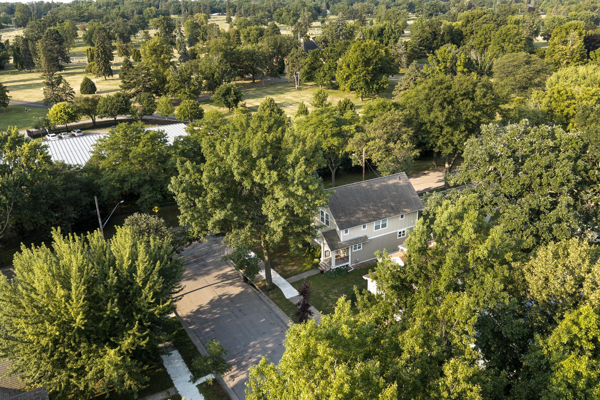 View of Residential at 4101 James Avenue, Minneapolis MN 55412, Minneapolis (63 of 76) - Mike Wilen | Minnesota Team Real Estate