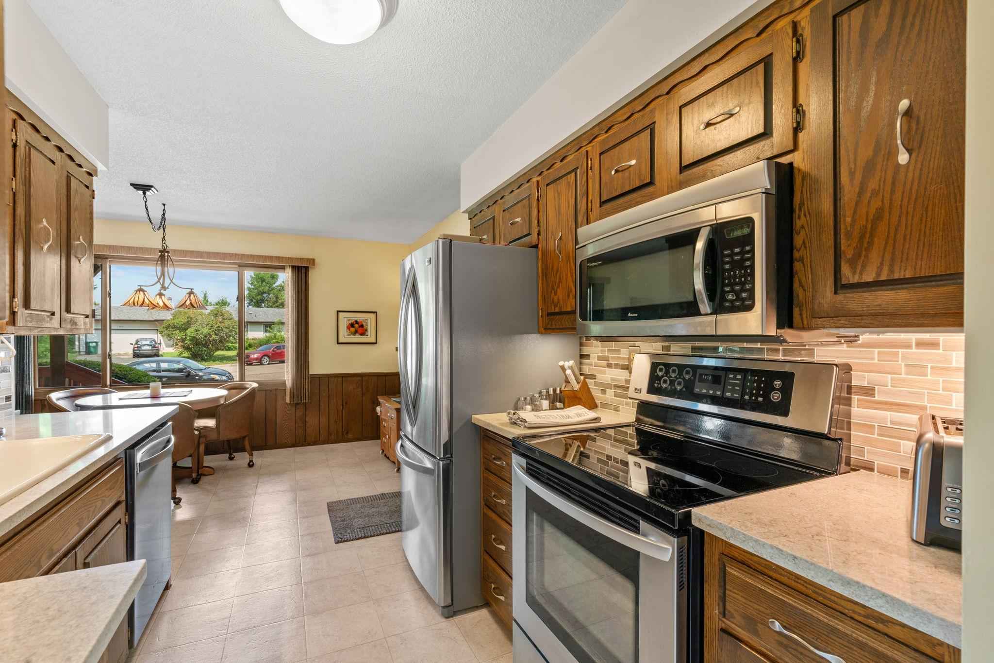 View of Residential at 266 Cardinal Court, Chaska MN 55318, Chaska (10 of 53) - Mike Wilen | Minnesota Team Real Estate