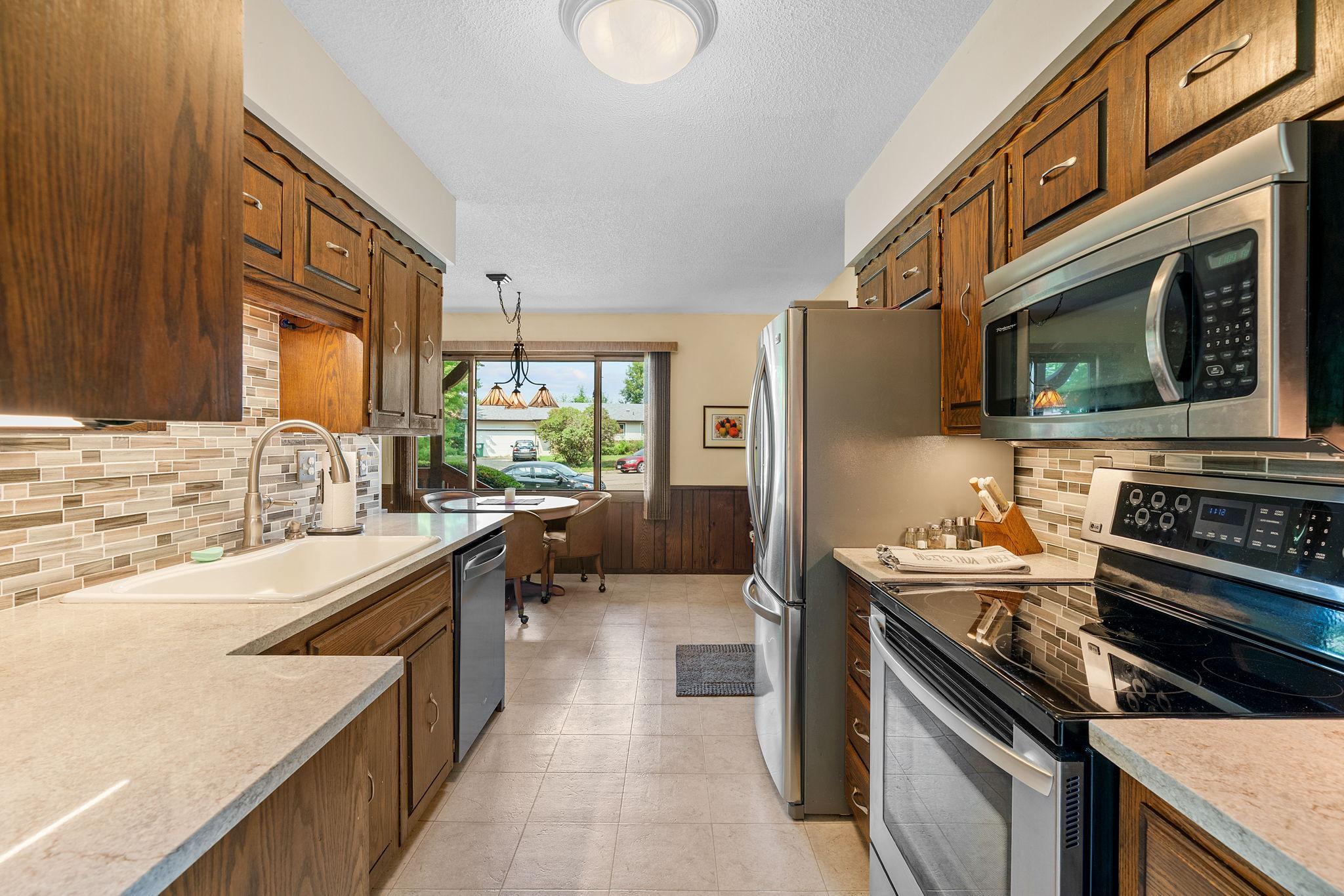 View of Residential at 266 Cardinal Court, Chaska MN 55318, Chaska (8 of 53) - Mike Wilen | Minnesota Team Real Estate
