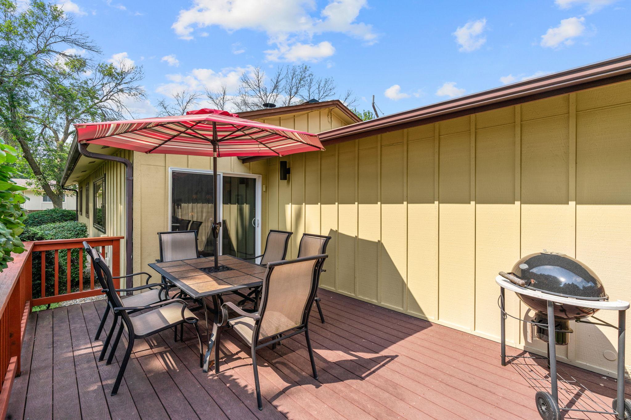 View of Residential at 266 Cardinal Court, Chaska MN 55318, Chaska (39 of 53) - Mike Wilen | Minnesota Team Real Estate