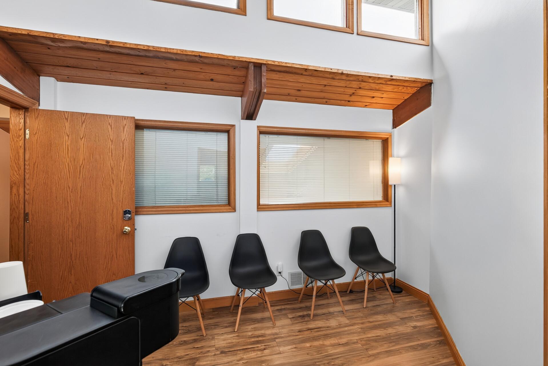 View of Commercial Sale at 14577 Grand Avenue, Burnsville MN 55306, Burnsville (20 of 36) - Mike Wilen | Minnesota Team Real Estate