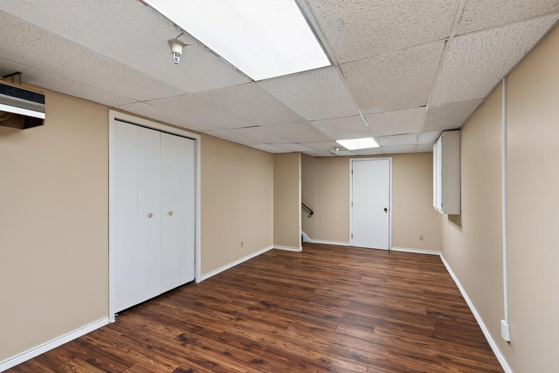 View of Commercial Sale at 14577 Grand Avenue, Burnsville MN 55306, Burnsville (15 of 36) - Mike Wilen | Minnesota Team Real Estate