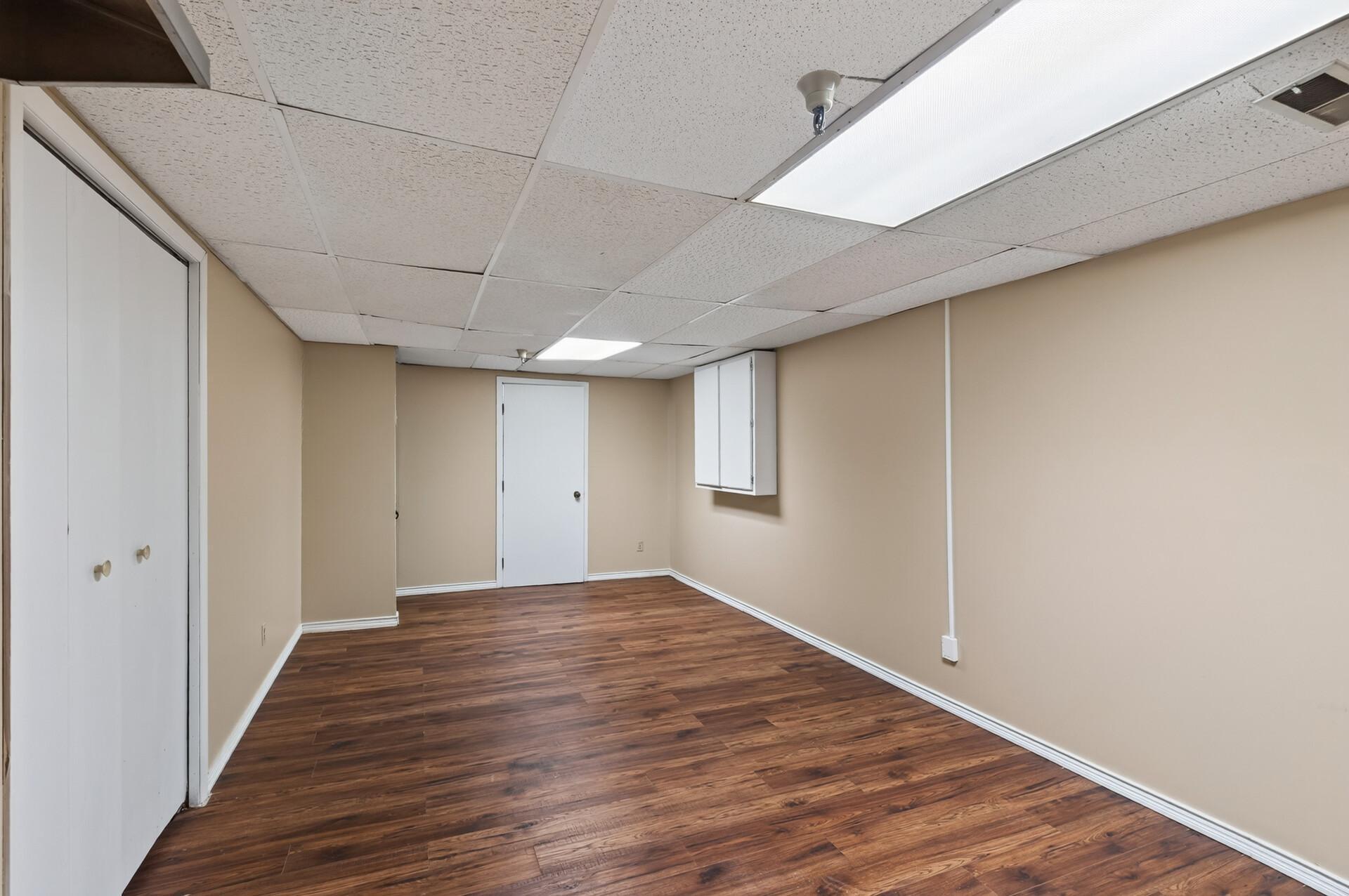 View of Commercial Sale at 14577 Grand Avenue, Burnsville MN 55306, Burnsville (14 of 36) - Mike Wilen | Minnesota Team Real Estate