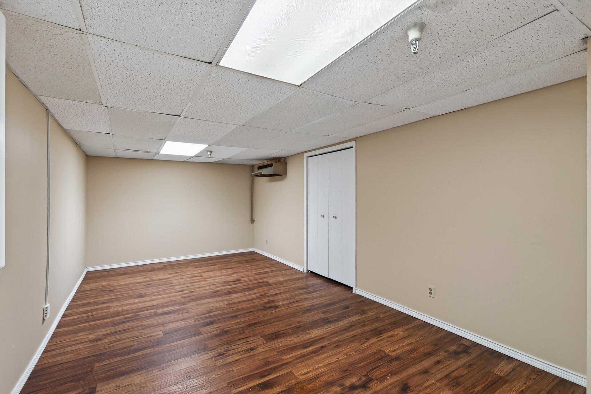 View of Commercial Sale at 14577 Grand Avenue, Burnsville MN 55306, Burnsville (13 of 36) - Mike Wilen | Minnesota Team Real Estate