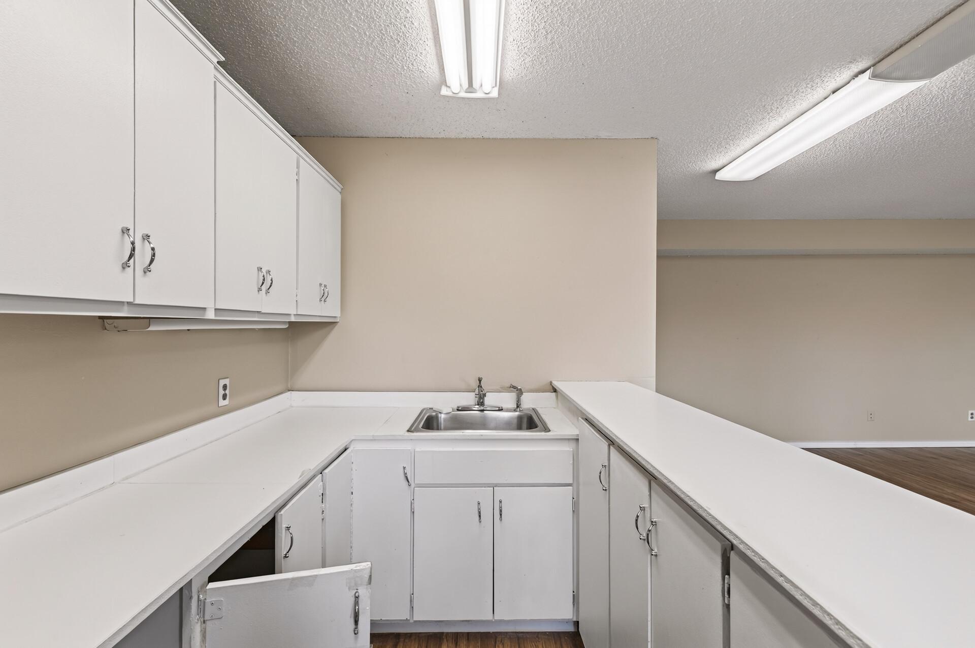 View of Commercial Sale at 14577 Grand Avenue, Burnsville MN 55306, Burnsville (12 of 36) - Mike Wilen | Minnesota Team Real Estate