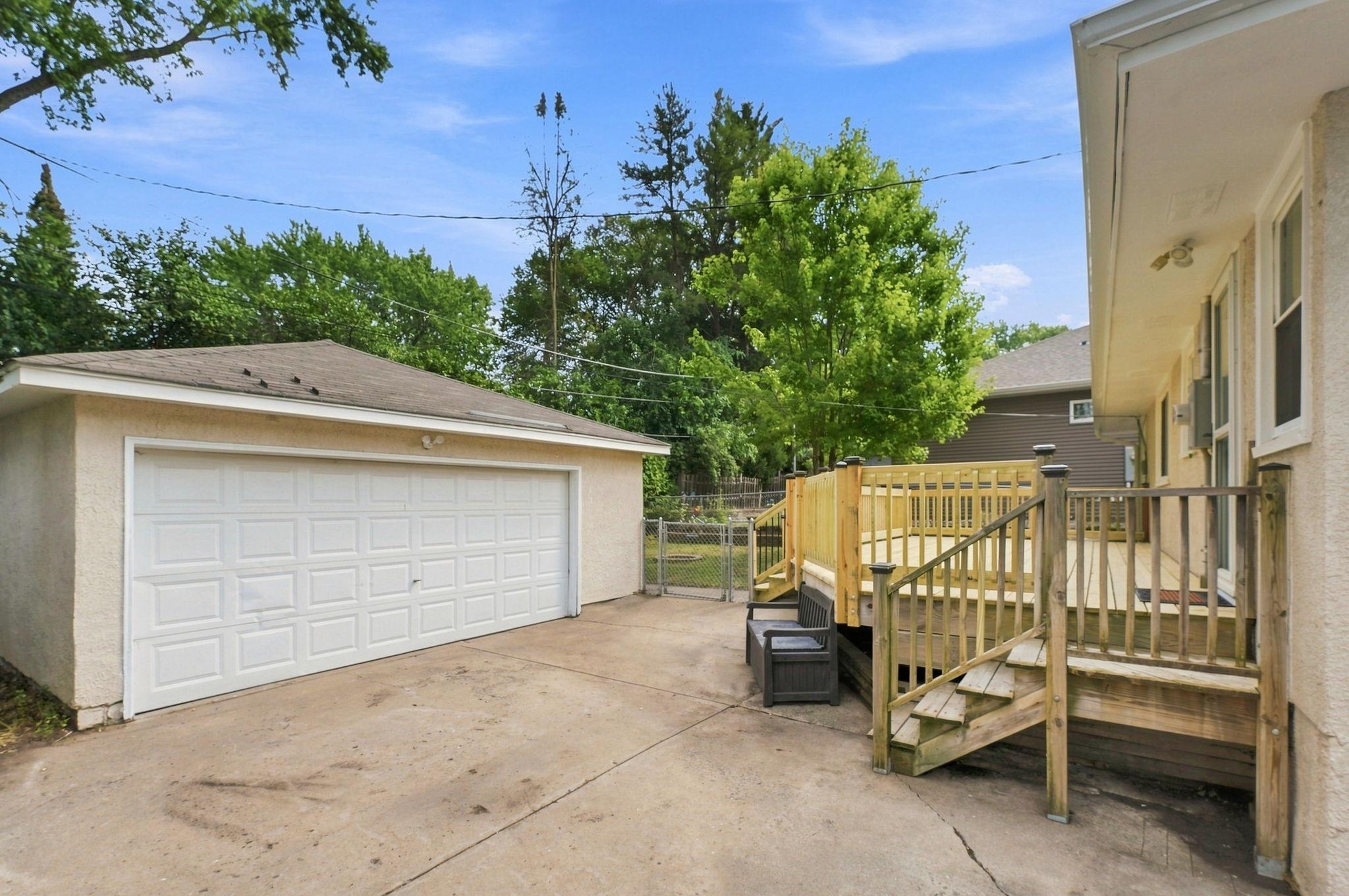 View of Residential at 2481 19th Avenue, North Saint Paul MN 55109, North Saint Paul (41 of 50) - Mike Wilen | Minnesota Team Real Estate