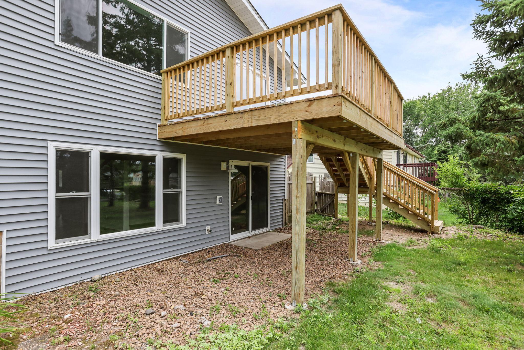 View of Residential at 1599 Lancaster Lane, Eagan MN 55122, Eagan (35 of 39) - Mike Wilen | Minnesota Team Real Estate