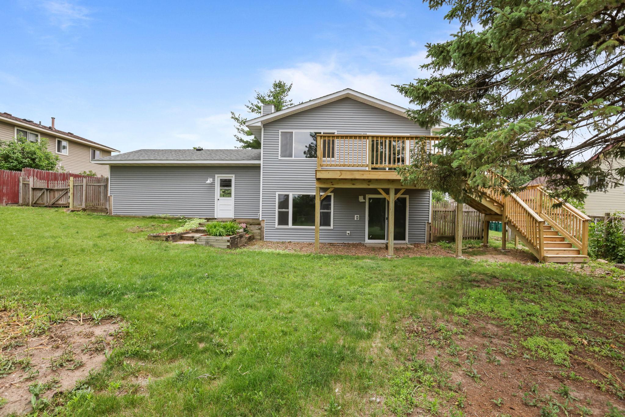 View of Residential at 1599 Lancaster Lane, Eagan MN 55122, Eagan (36 of 39) - Mike Wilen | Minnesota Team Real Estate