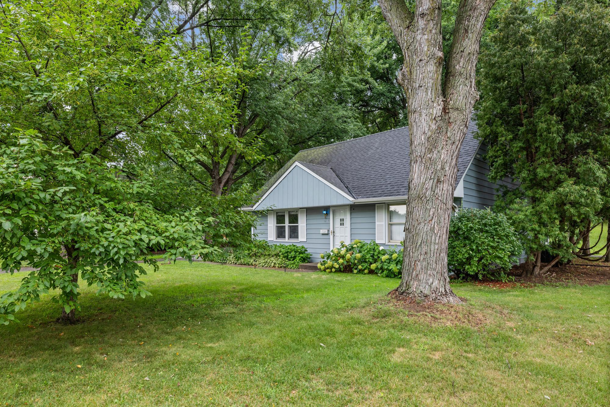 View of Residential at 8236 Queen Avenue, Bloomington MN 55431, Bloomington (5 of 45) - Mike Wilen | Minnesota Team Real Estate