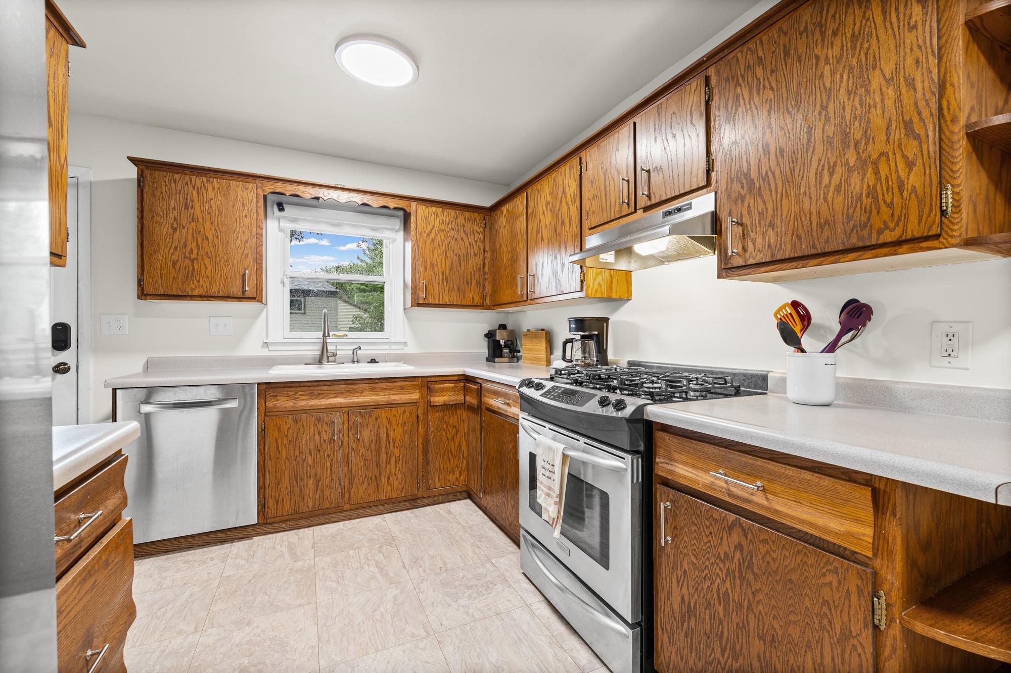 View of Residential at 8236 Queen Avenue, Bloomington MN 55431, Bloomington (15 of 45) - Mike Wilen | Minnesota Team Real Estate