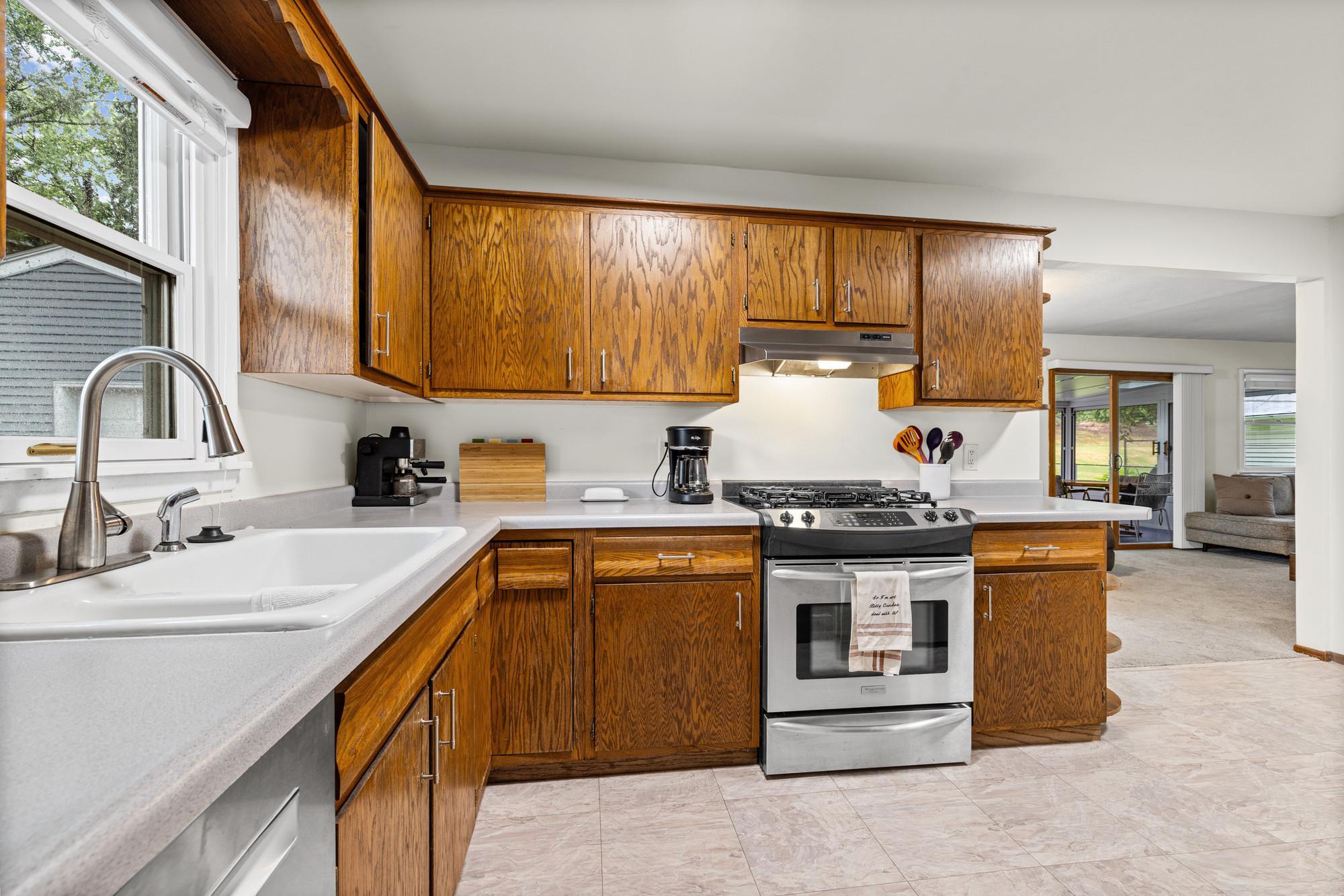 View of Residential at 8236 Queen Avenue, Bloomington MN 55431, Bloomington (13 of 45) - Mike Wilen | Minnesota Team Real Estate