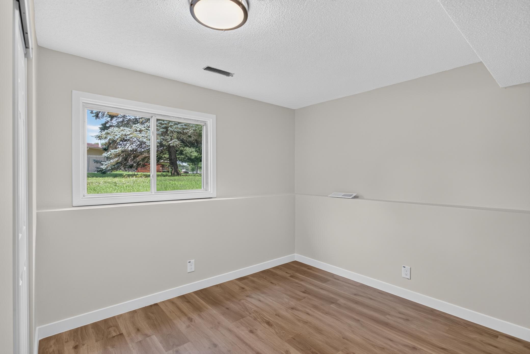 View of Residential at 8055 Zane Avenue, Brooklyn Park MN 55443, Brooklyn Park (25 of 42) - Mike Wilen | Minnesota Team Real Estate