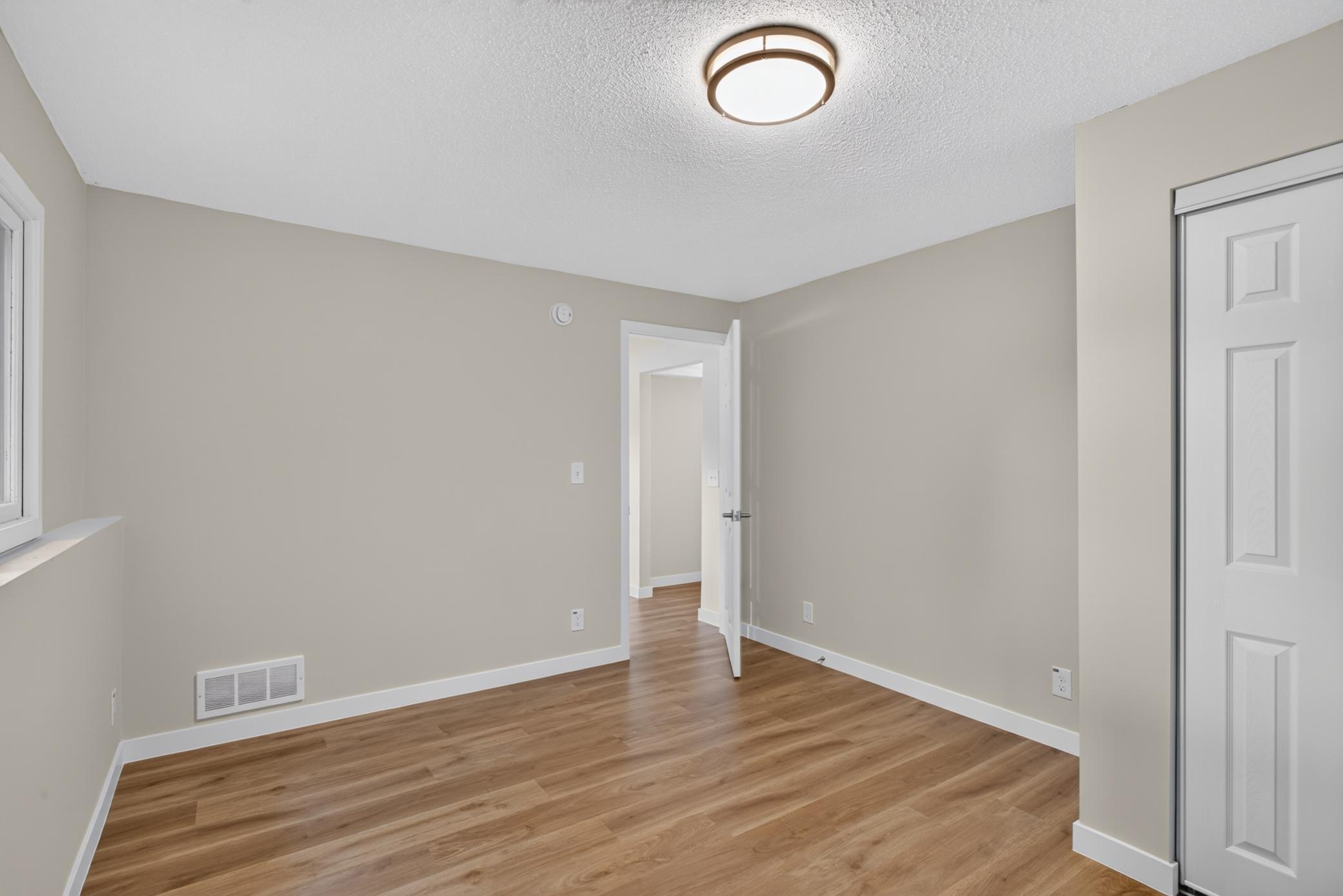 View of Residential at 8055 Zane Avenue, Brooklyn Park MN 55443, Brooklyn Park (24 of 42) - Mike Wilen | Minnesota Team Real Estate
